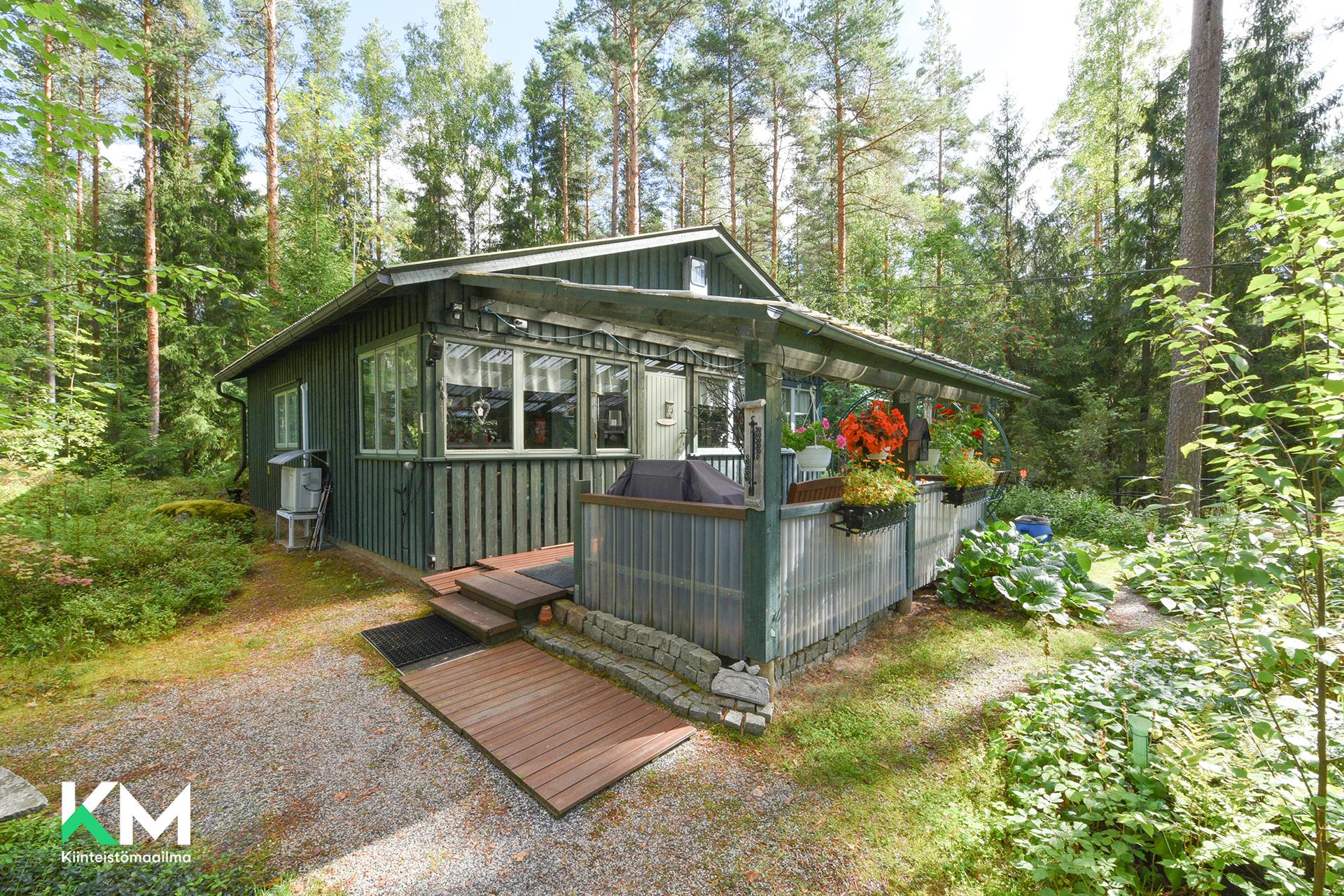 Päämökki.