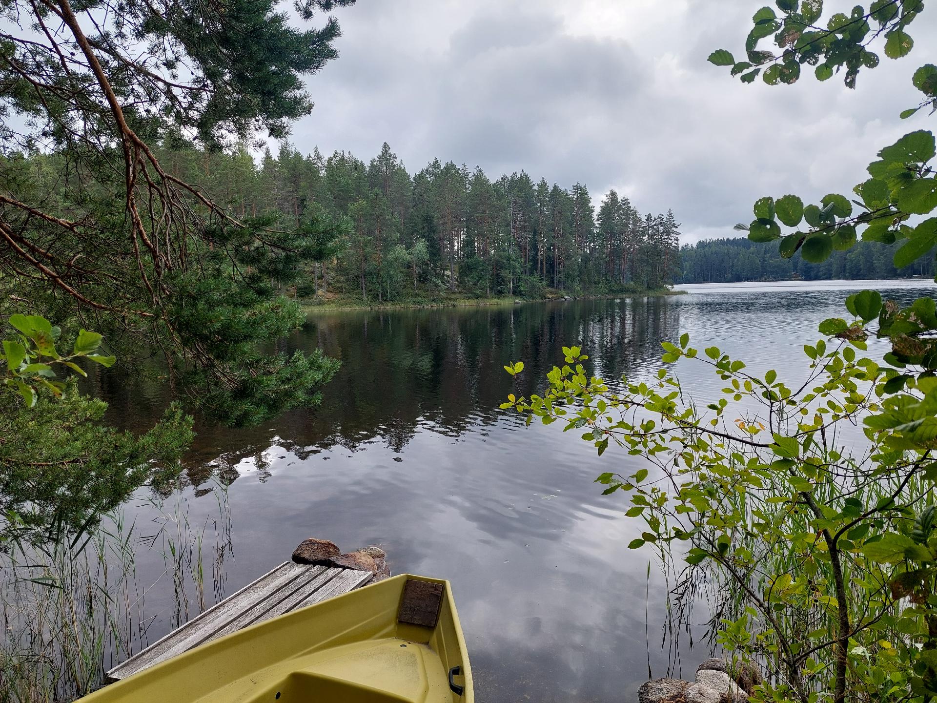 Rantaoikeus Särsjärveen, josa venepaikka.