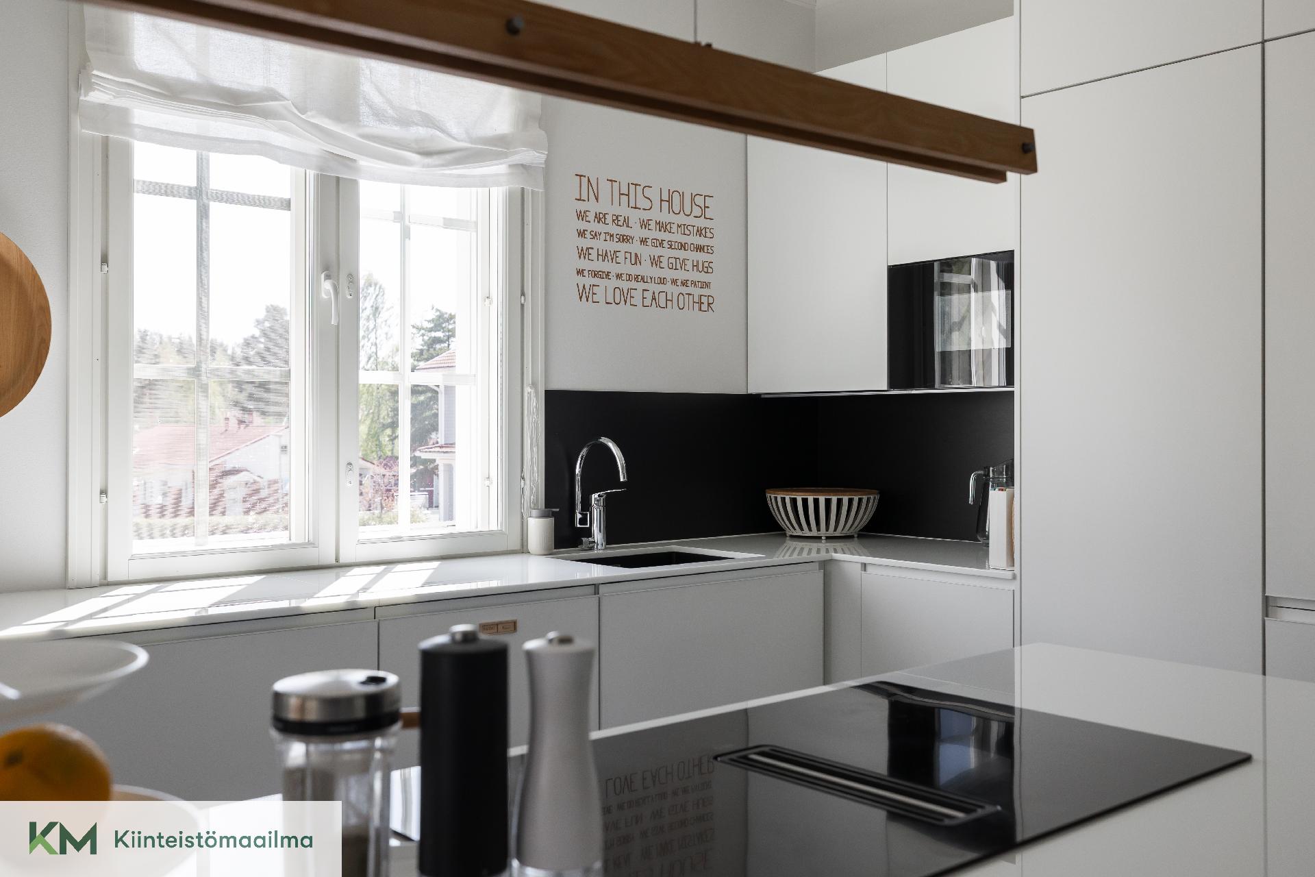 Uuspellonrinne 5, Mussalo, Kotka