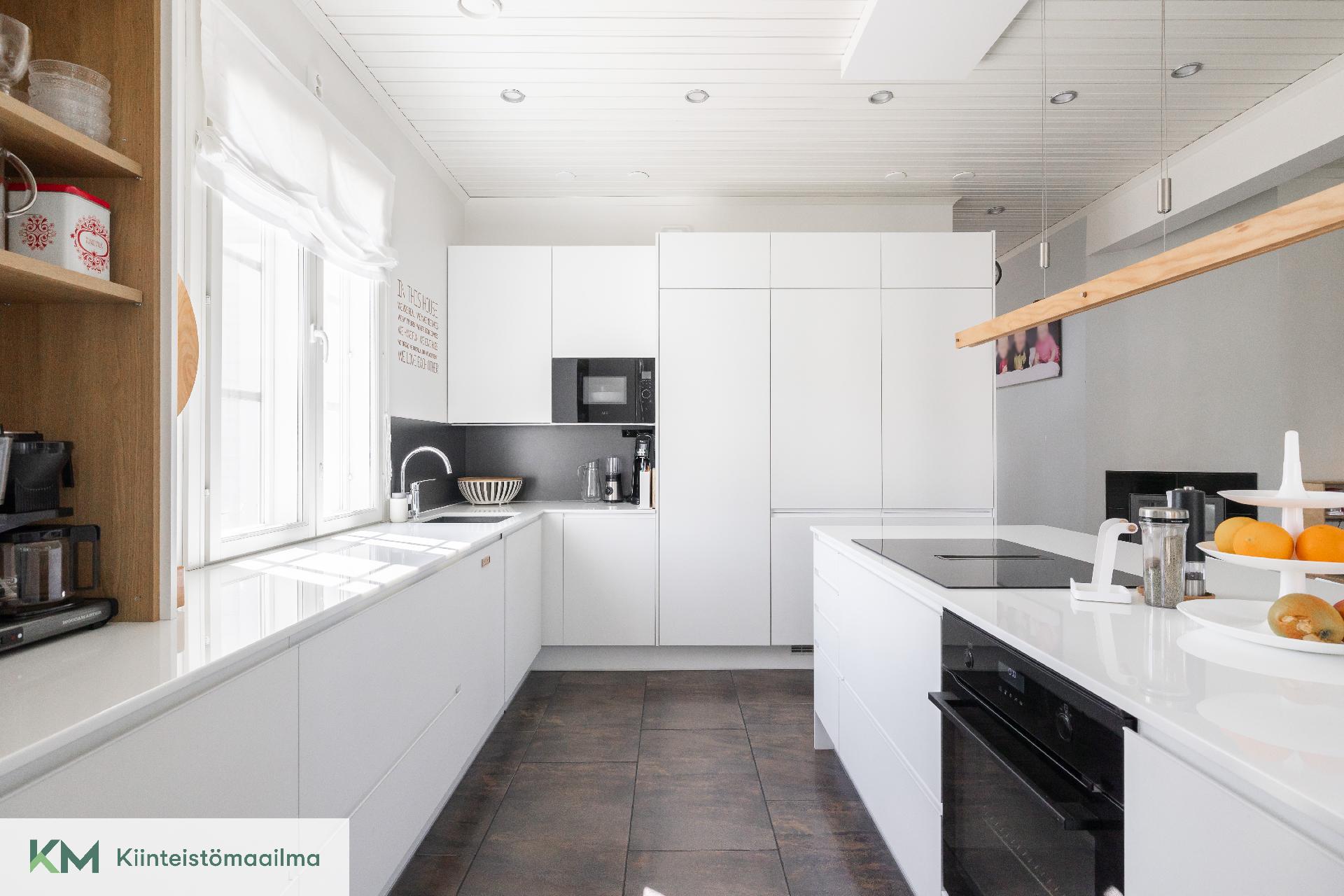 Uuspellonrinne 5, Mussalo, Kotka