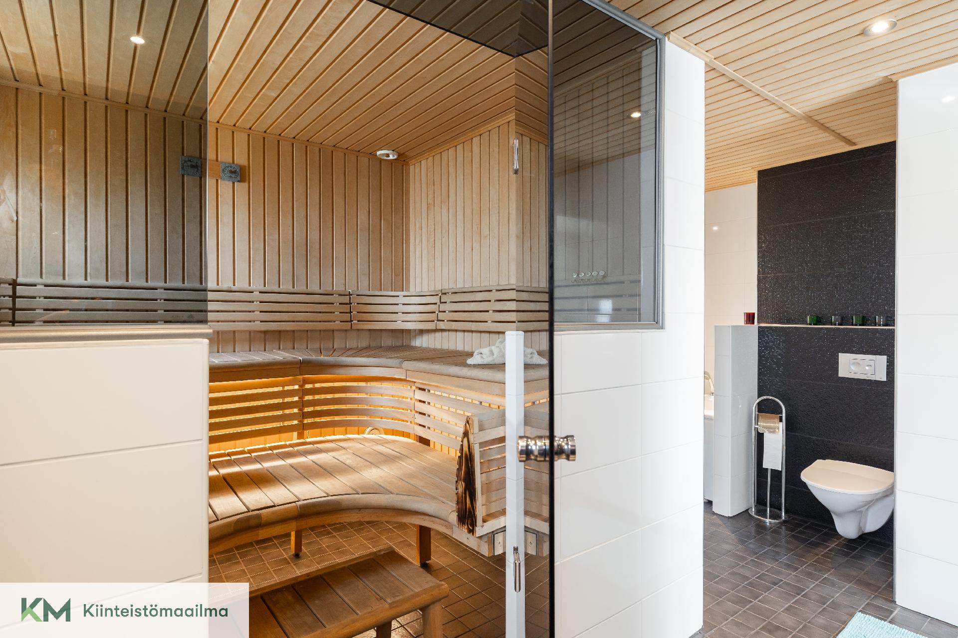 Uuspellonrinne 5, Mussalo, Kotka