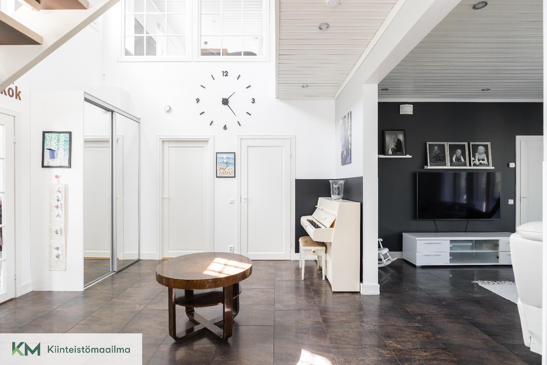 Uuspellonrinne 5, Mussalo, Kotka