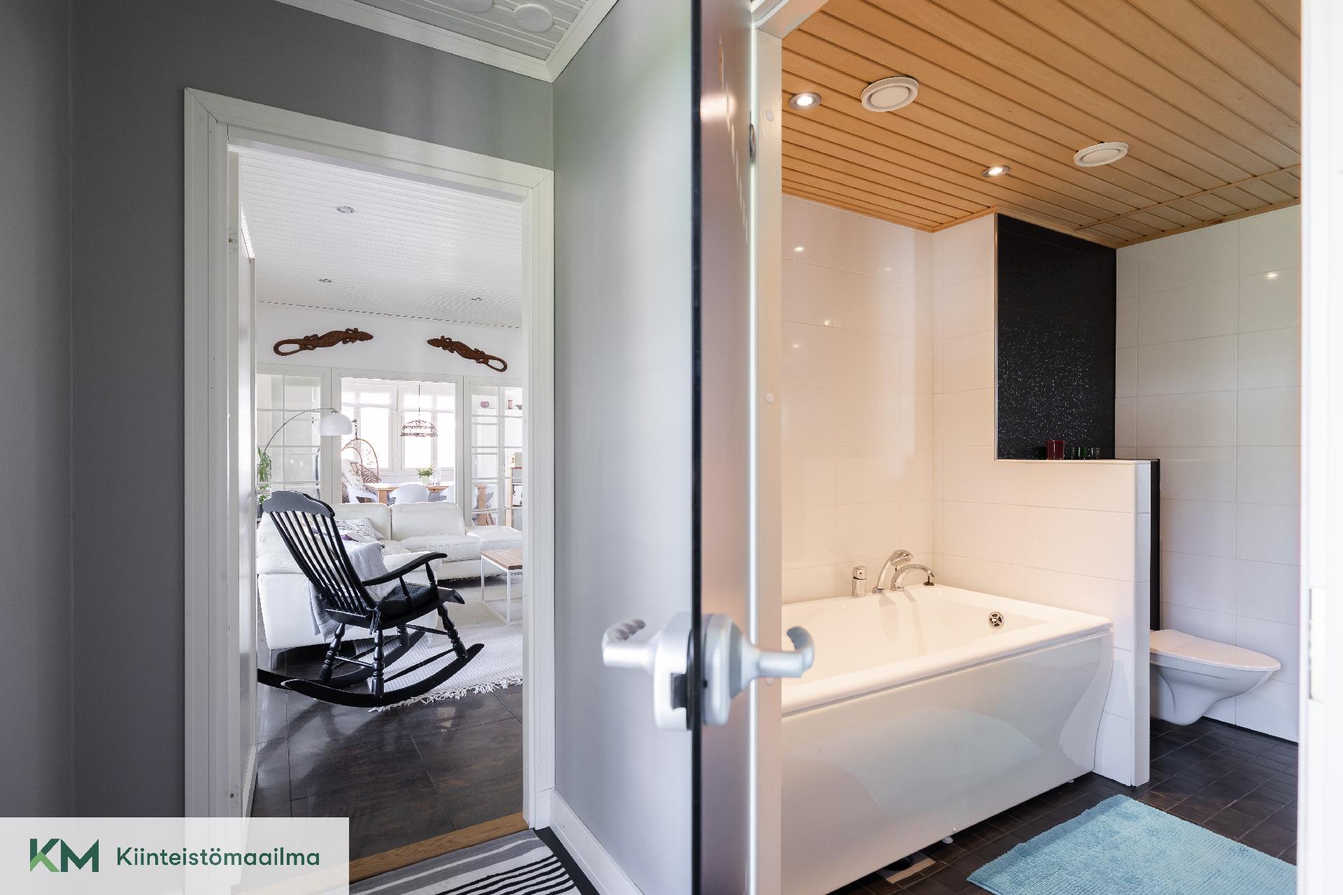 Uuspellonrinne 5, Mussalo, Kotka