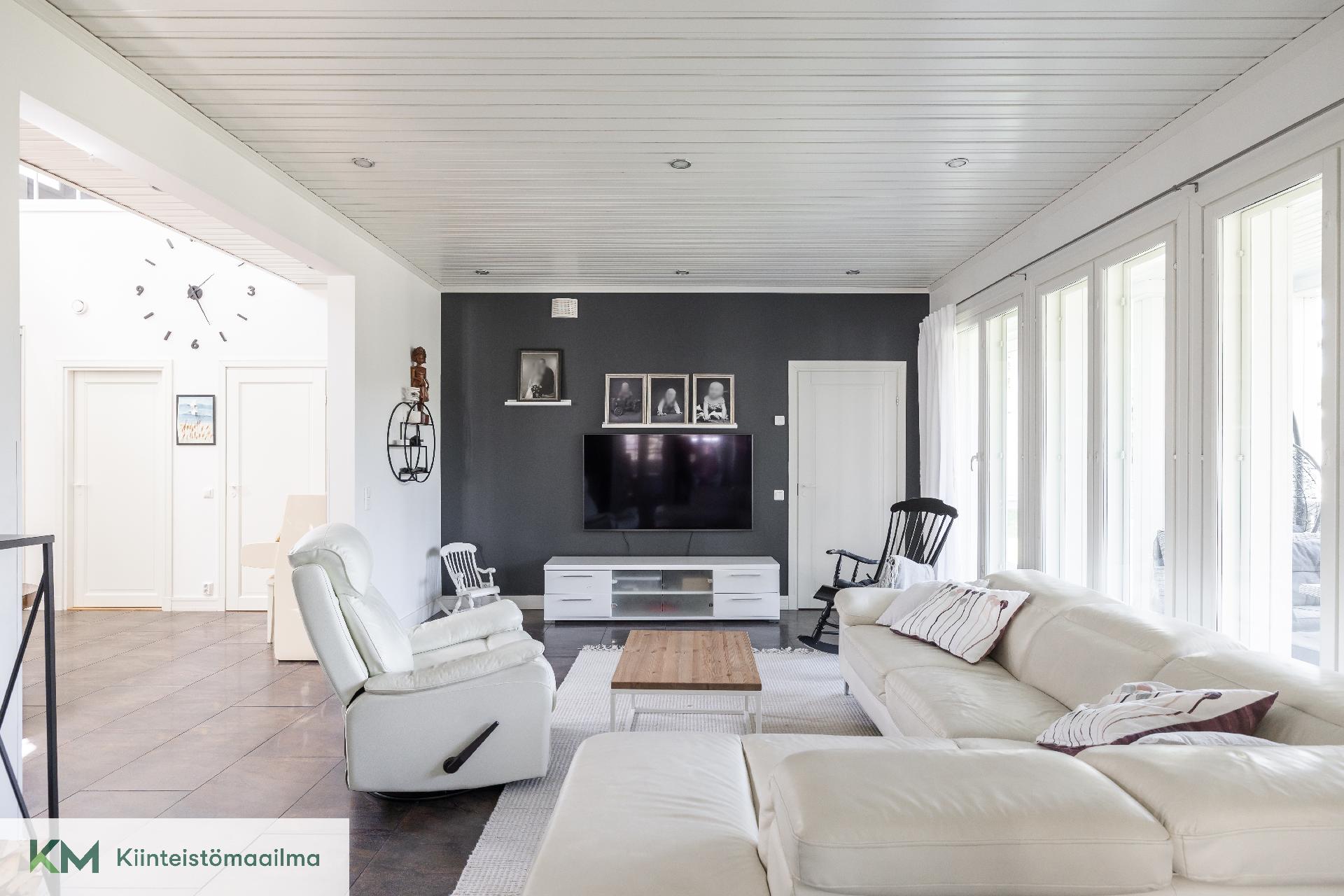 Uuspellonrinne 5, Mussalo, Kotka