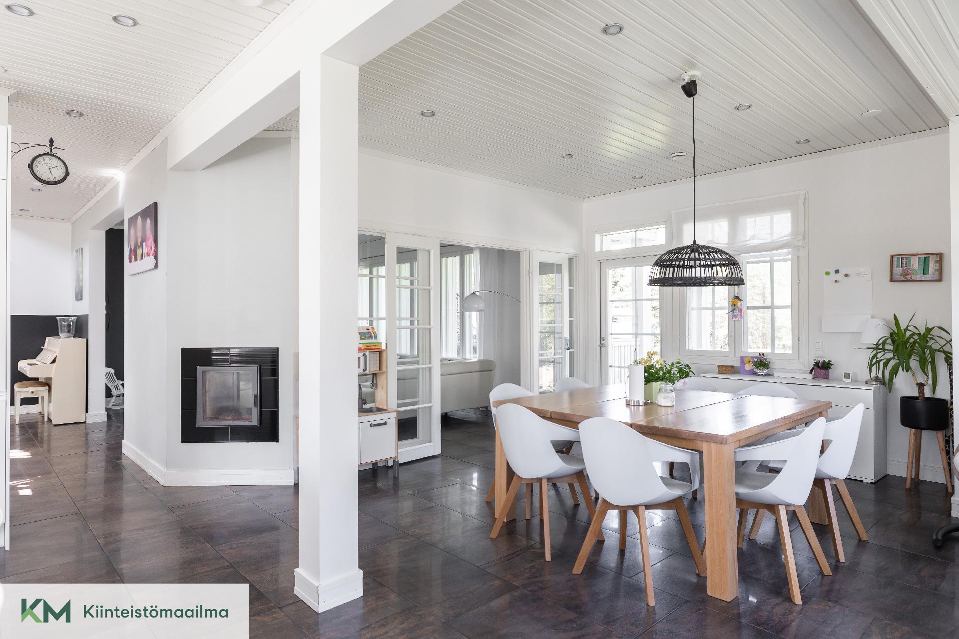 Uuspellonrinne 5, Mussalo, Kotka