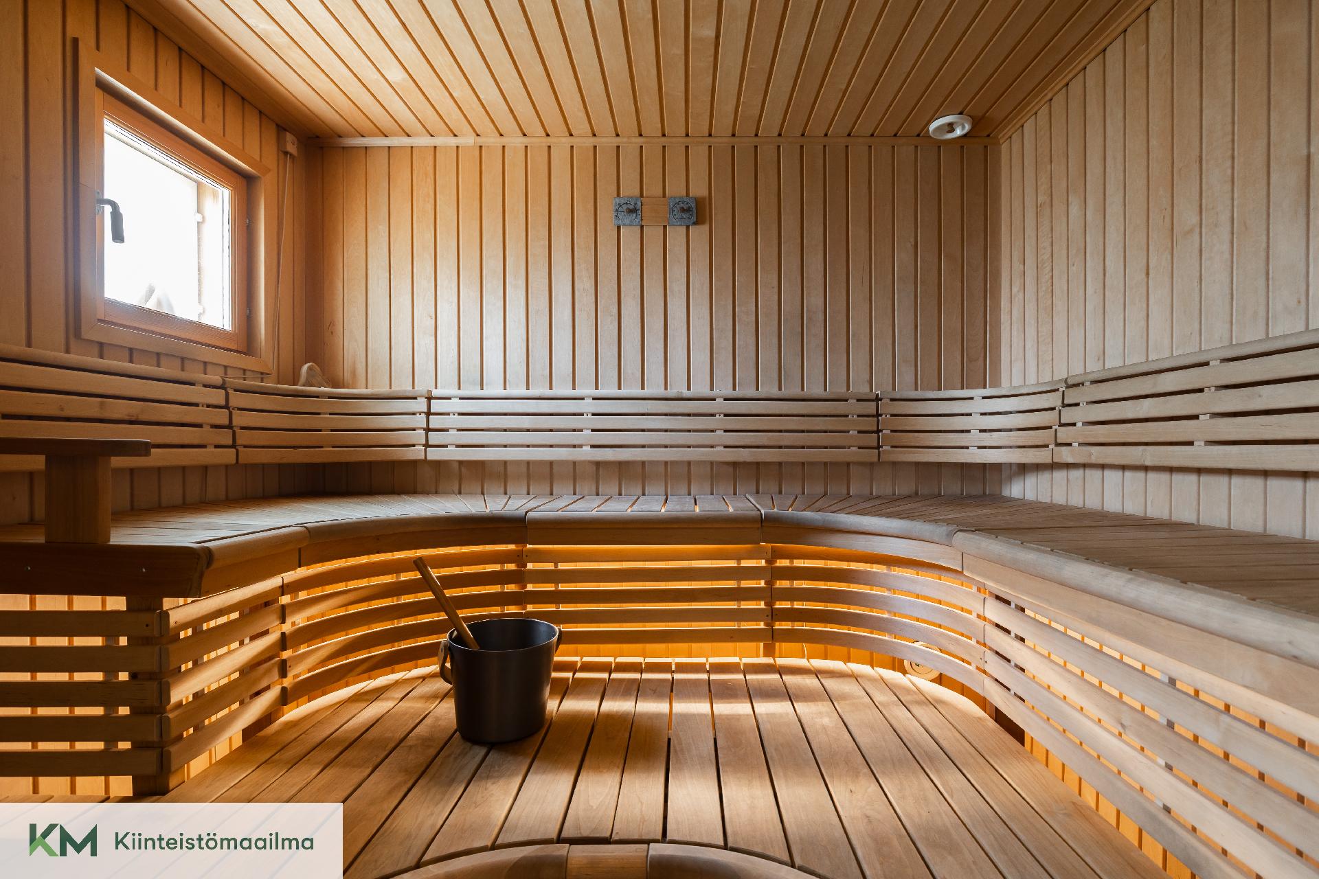 Uuspellonrinne 5, Mussalo, Kotka