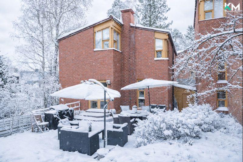 Aamuyöntie 11, Olari, Espoo