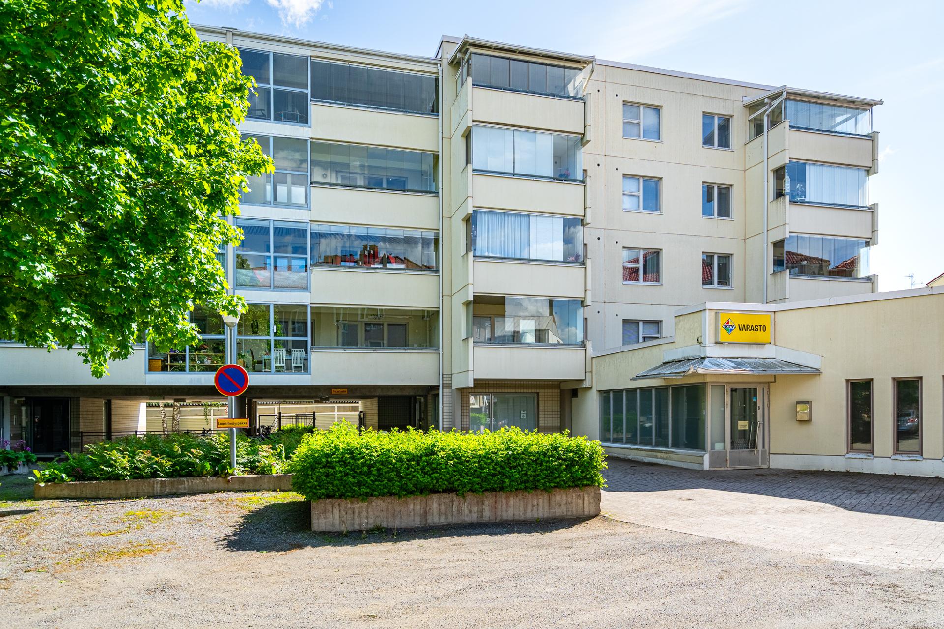 Seurahuoneenkatu 1-5, Keskusta, Valkeakoski