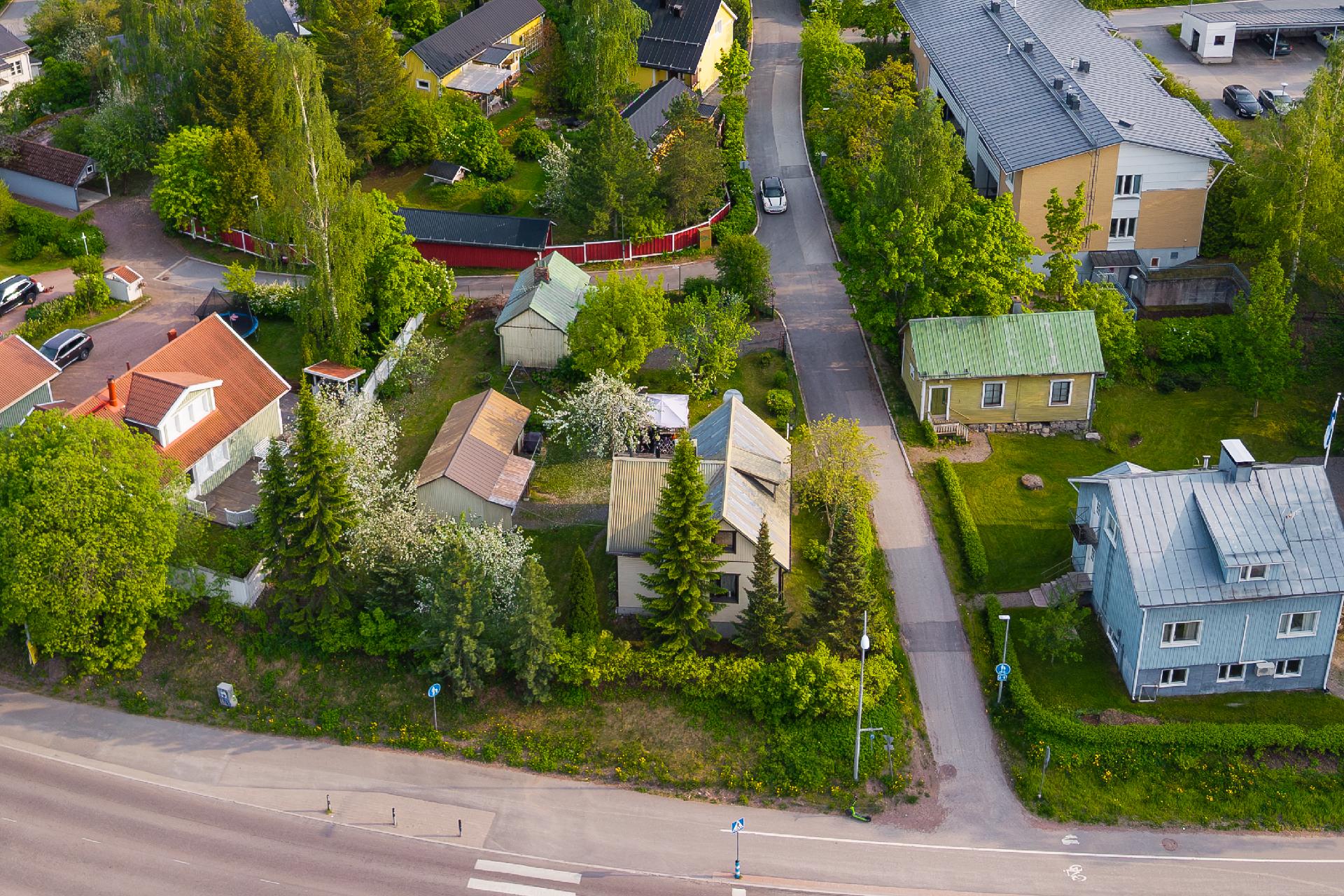 Metsontie 1, Halssila, Jyväskylä