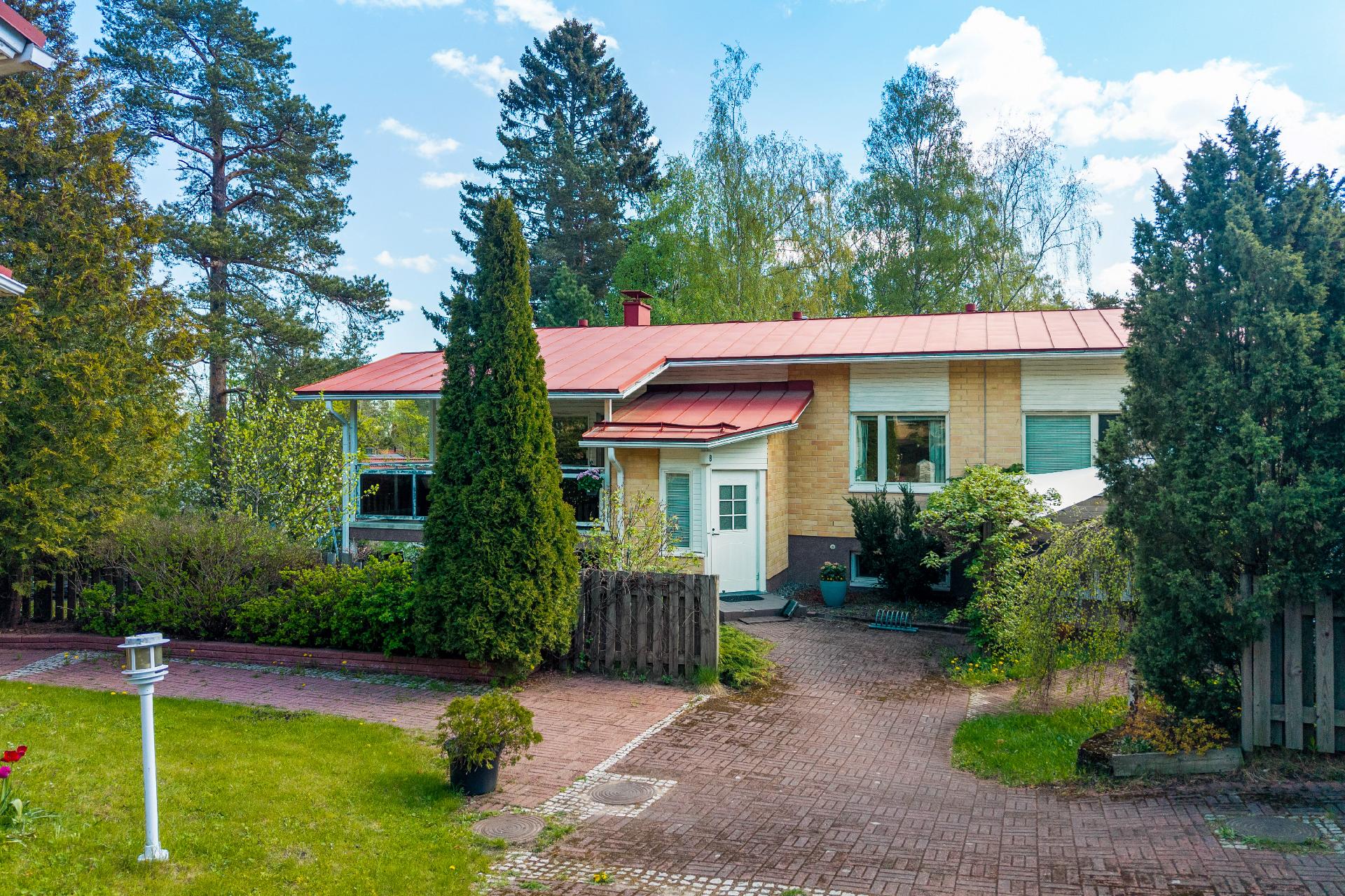 Taavinsuo 9, Mankkaa, Espoo