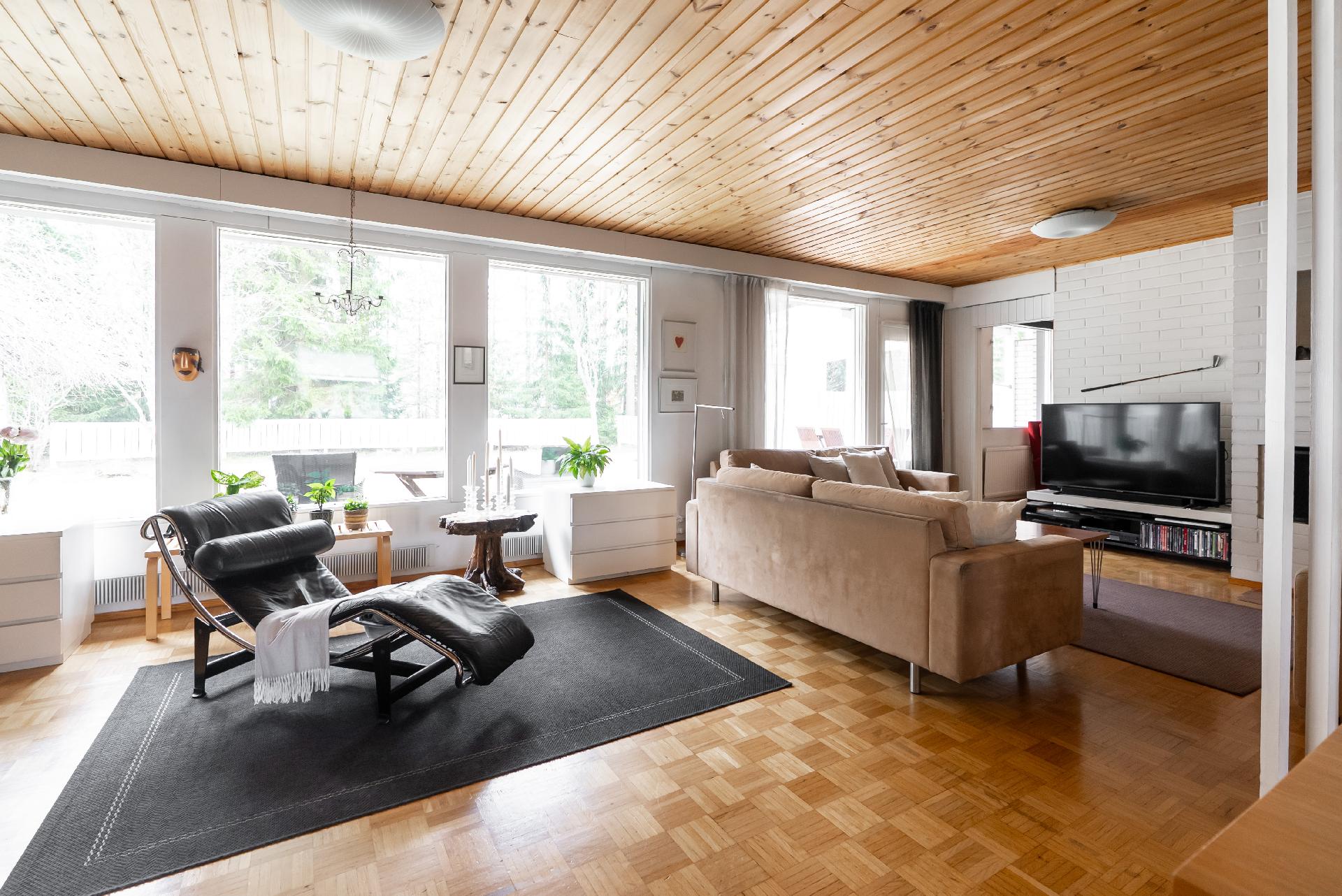 Pihatie 21, Kirkkokangas, Oulu