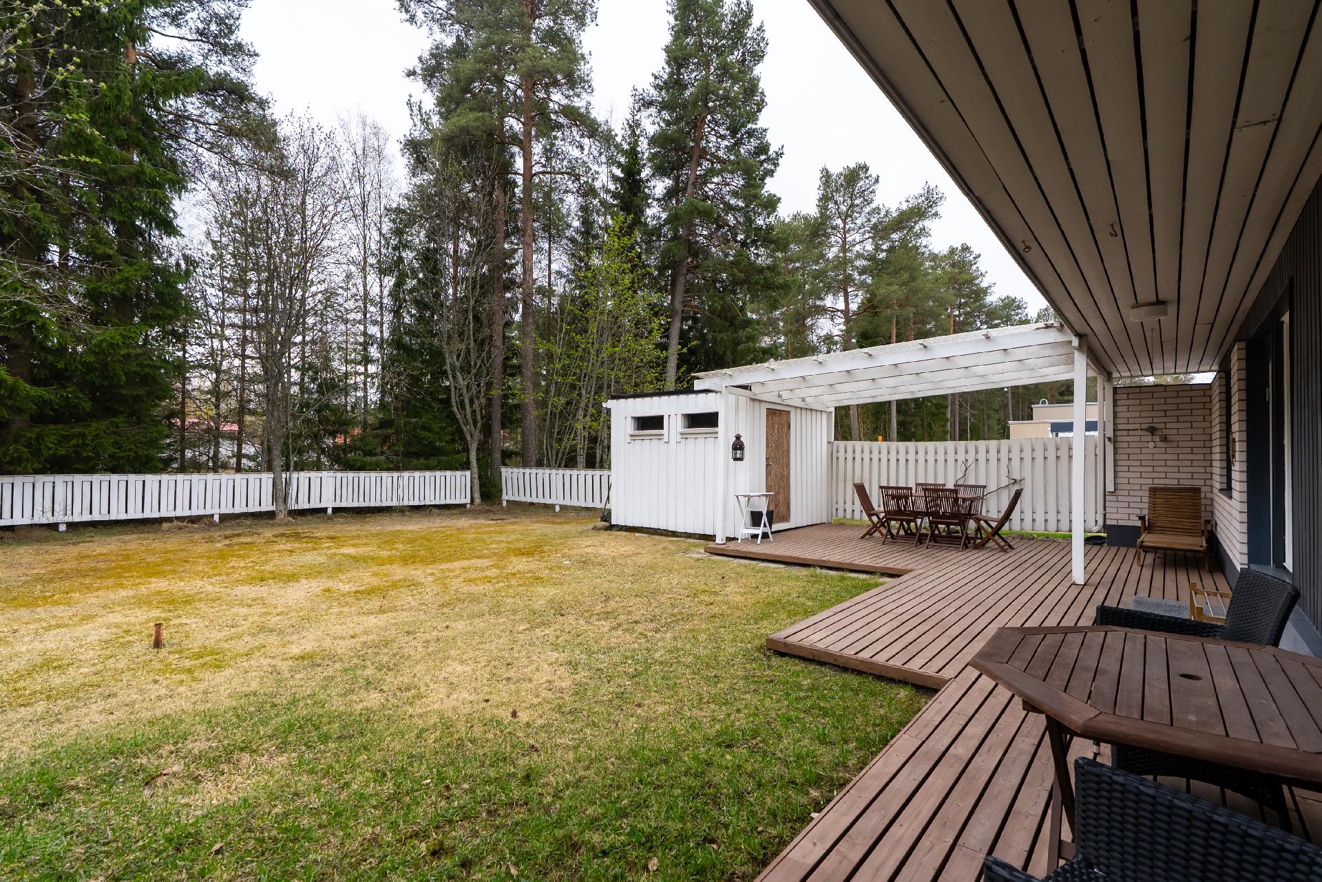 Pihatie 21, Kirkkokangas, Oulu