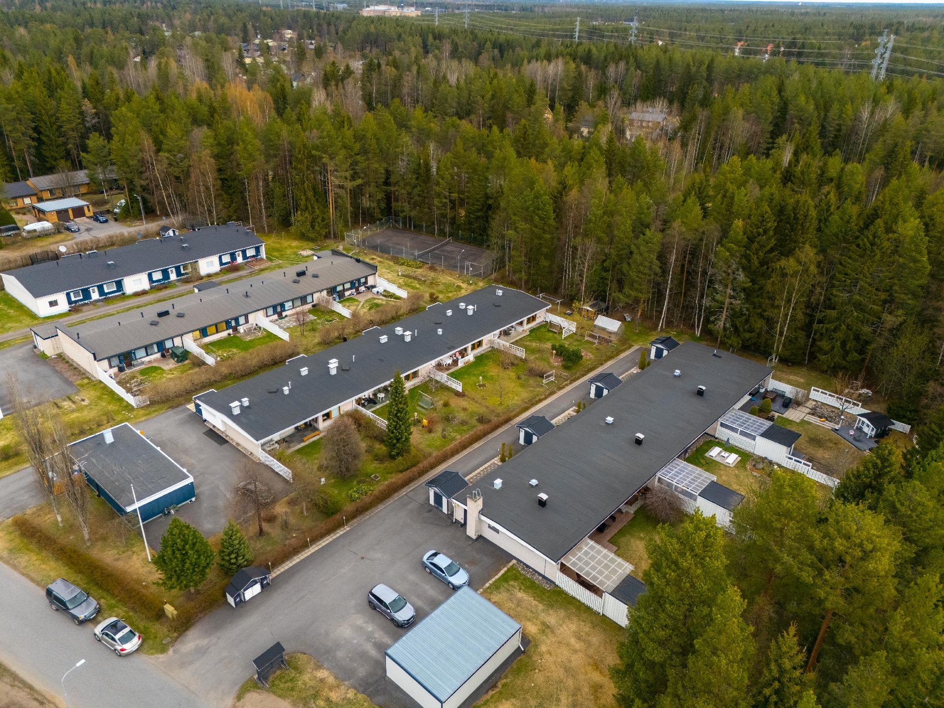 Pihatie 21, Kirkkokangas, Oulu