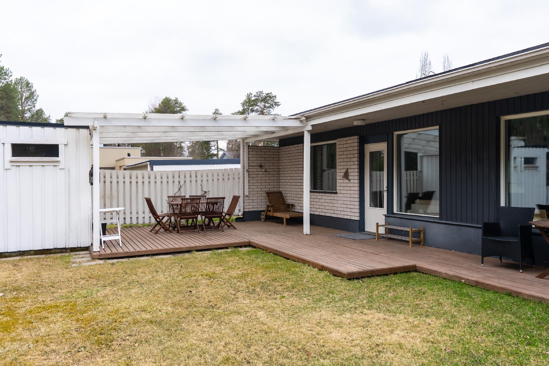 Pihatie 21, Kirkkokangas, Oulu