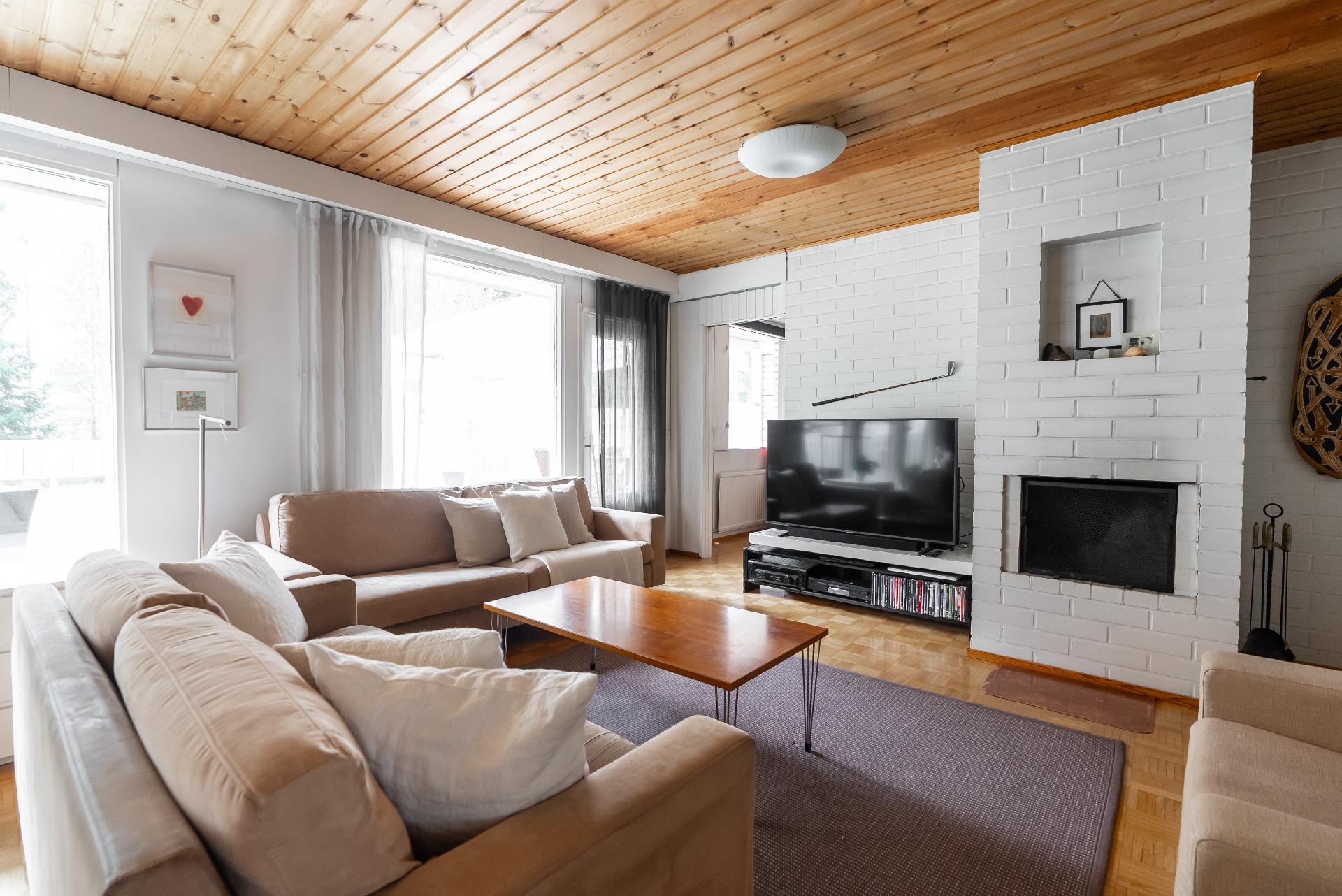 Pihatie 21, Kirkkokangas, Oulu