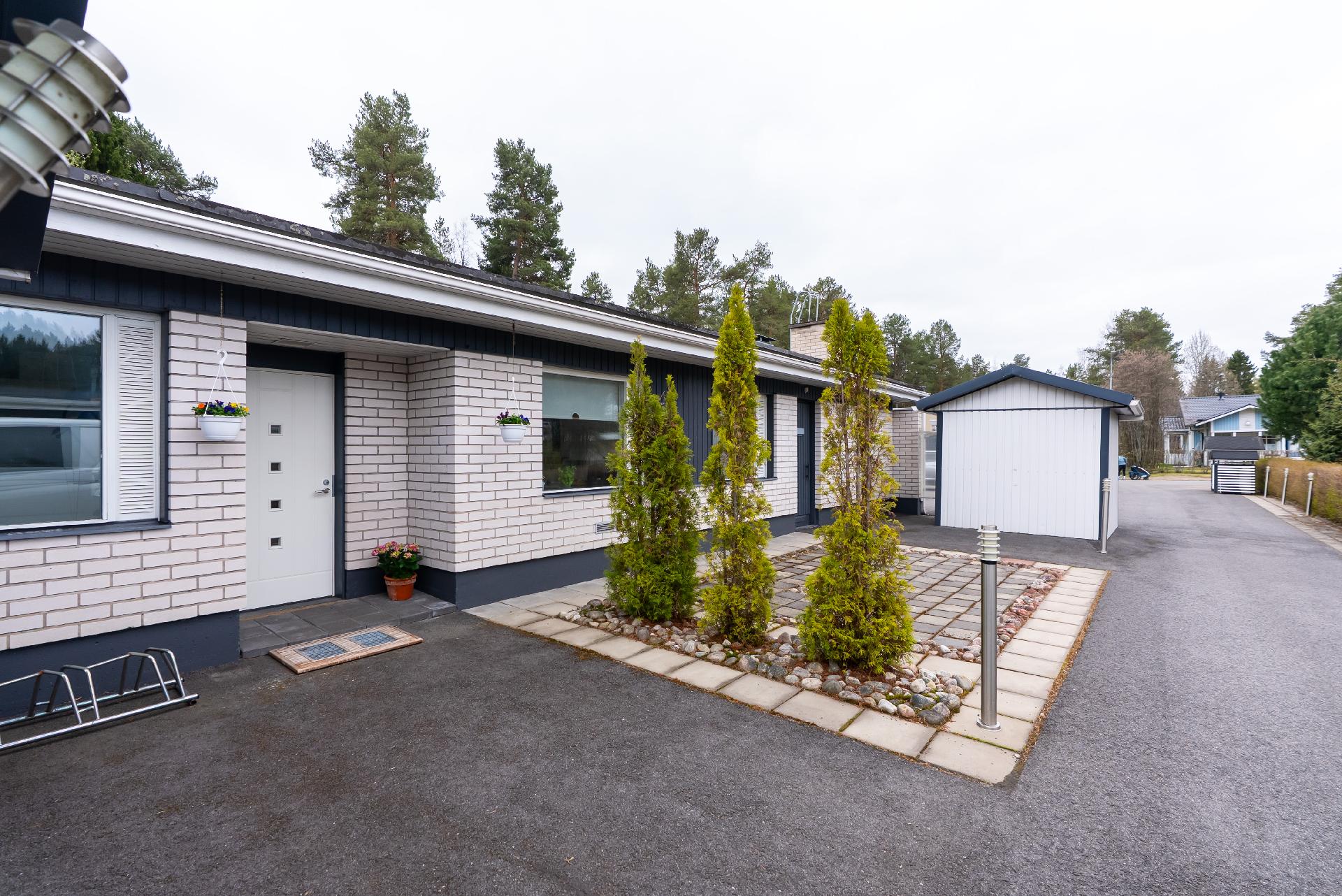 Pihatie 21, Kirkkokangas, Oulu