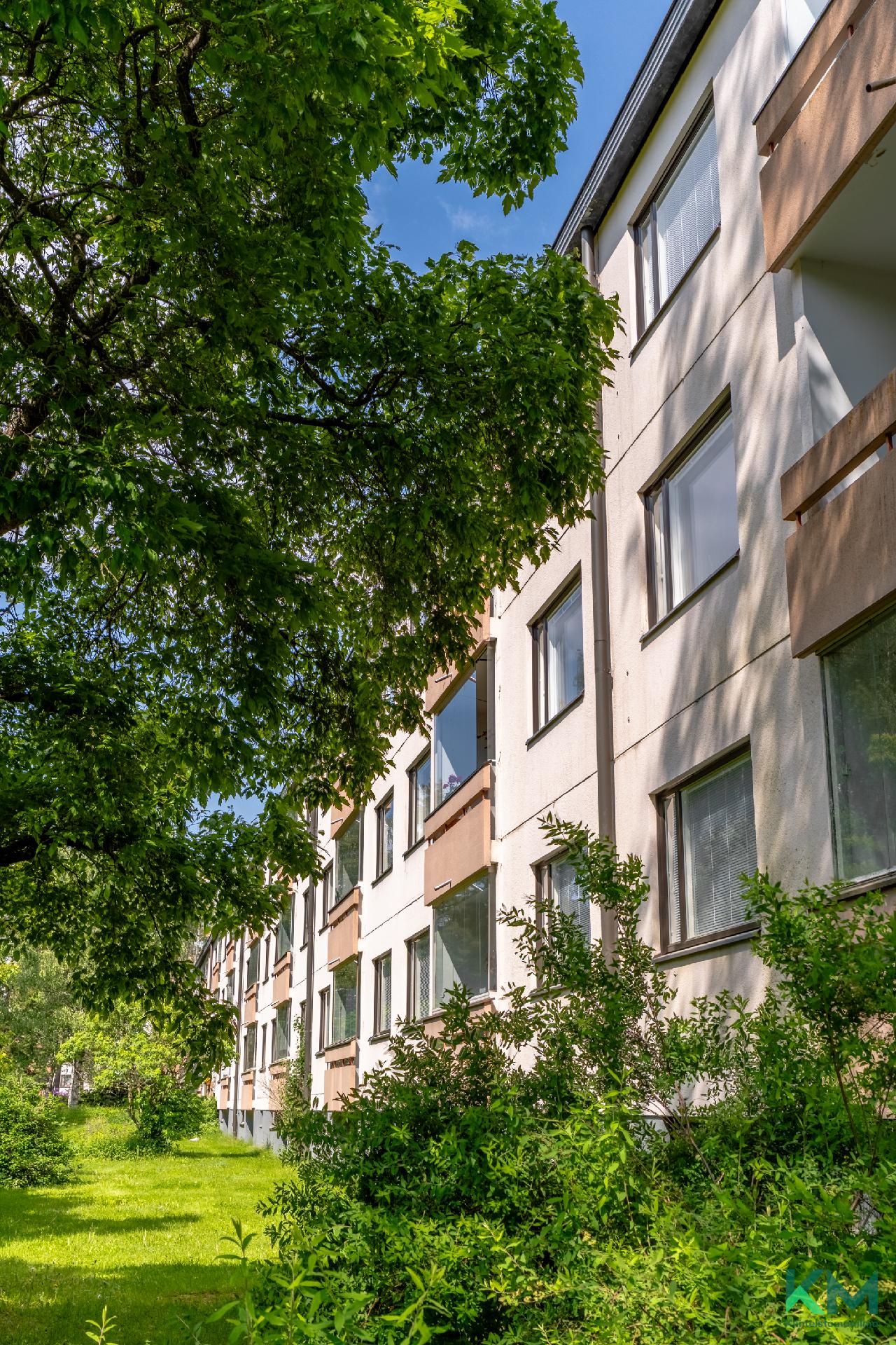 Keinutie 6-8, Kontula, Helsinki
