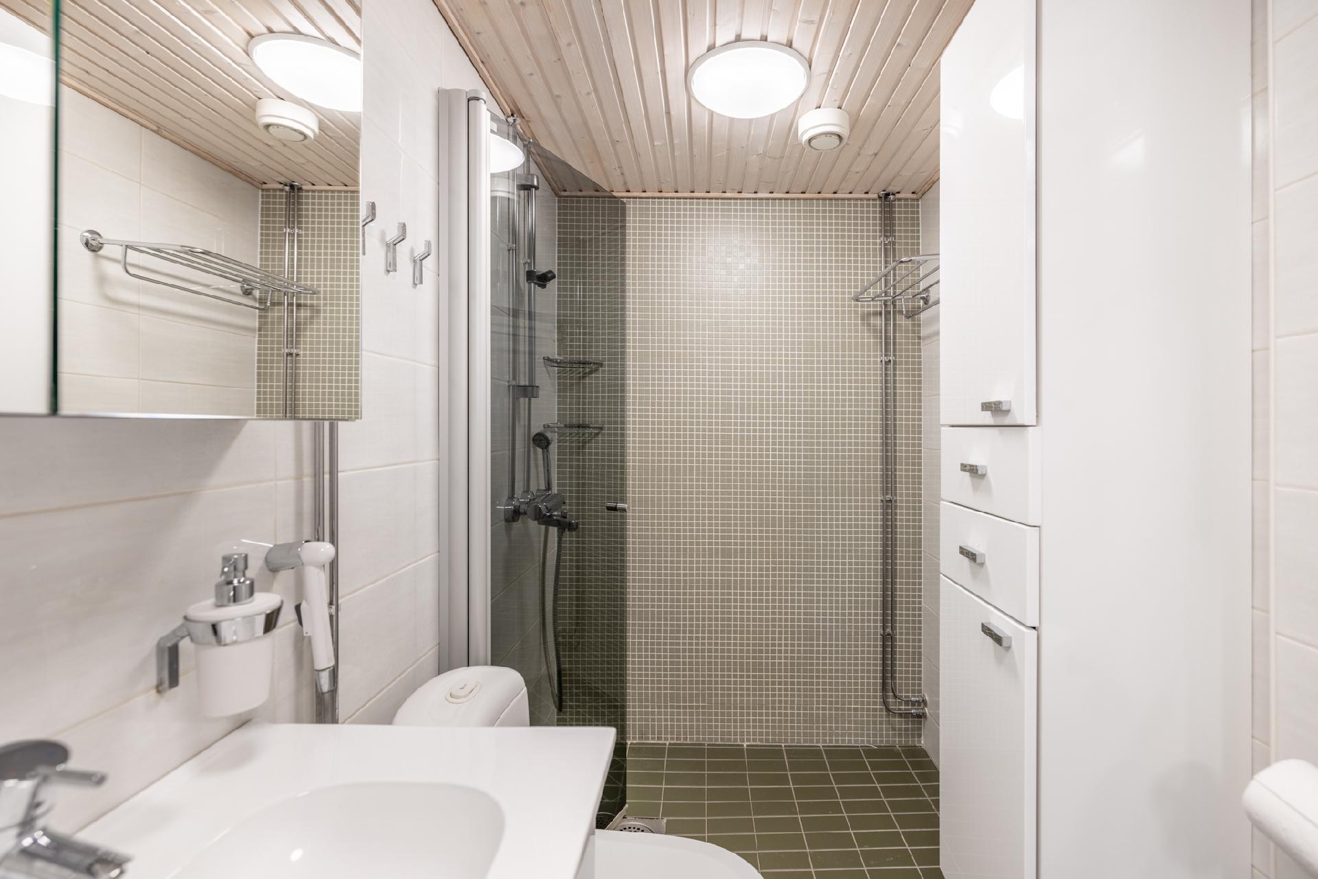 Vesitorninkatu 8, Lehmuskylä, Mikkeli