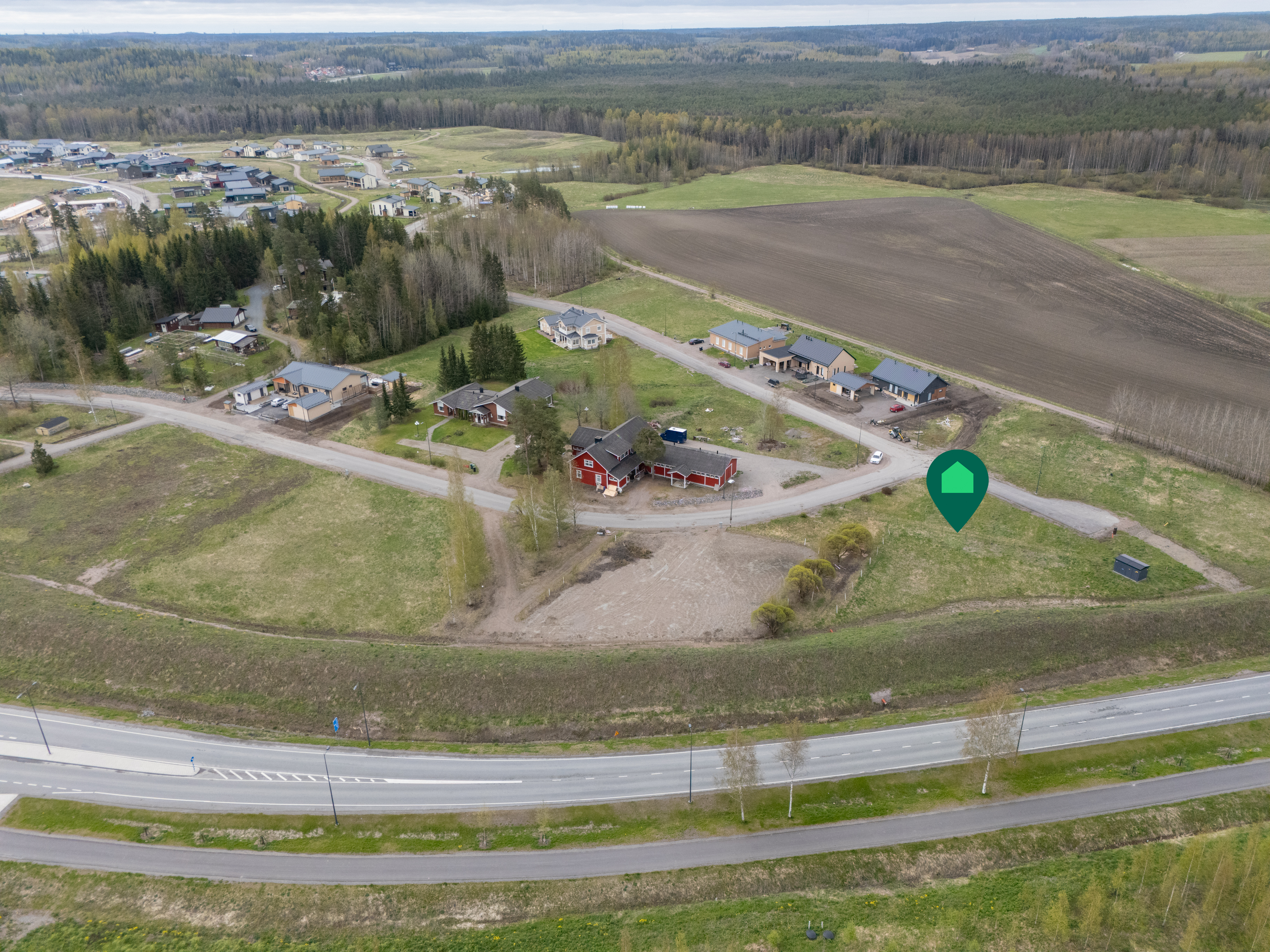 Mesiangervontie K3704, Klaukkala, Nurmijärvi