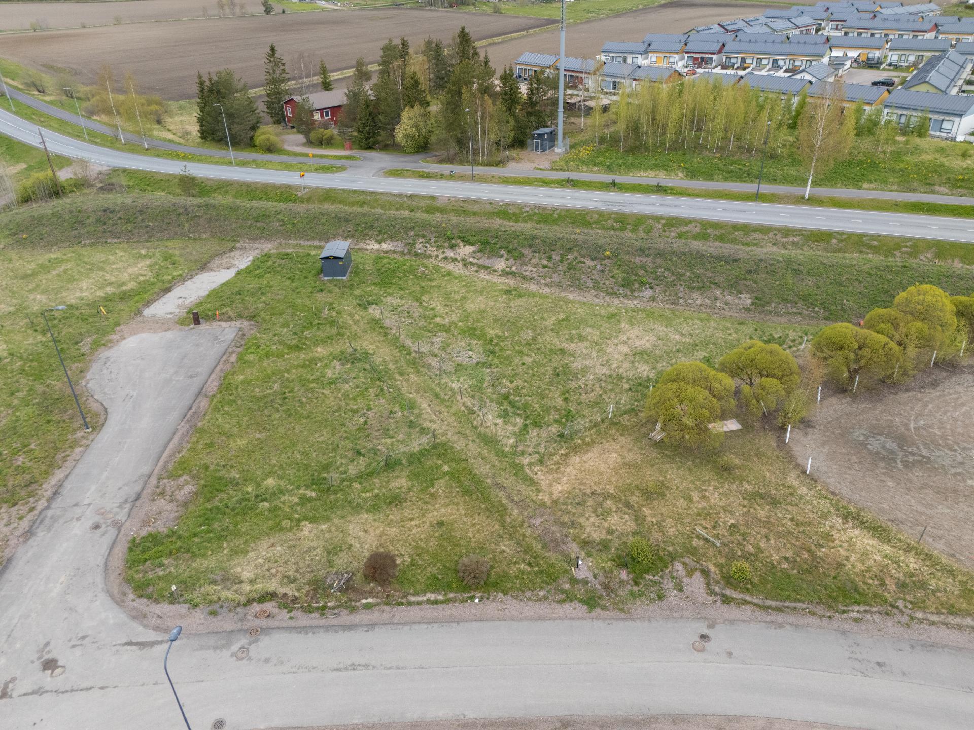 Mesiangervontie K3704, Klaukkala, Nurmijärvi