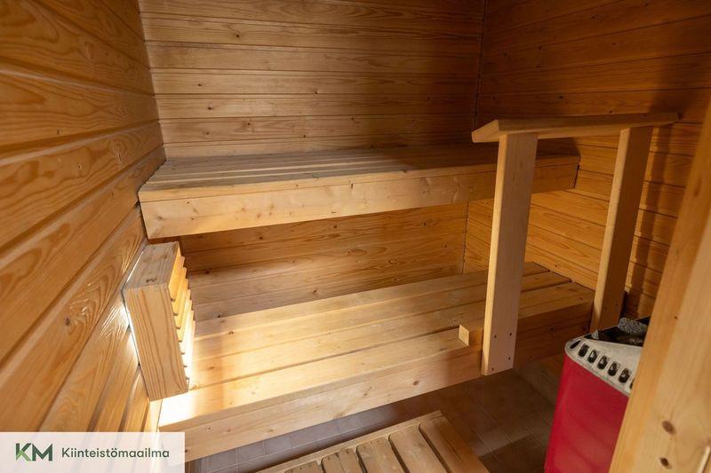 Lossirannantie 2, Hirvikoski, Pyhtää