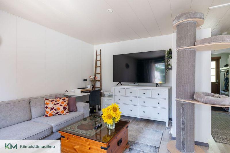 Lossirannantie 2, Hirvikoski, Pyhtää