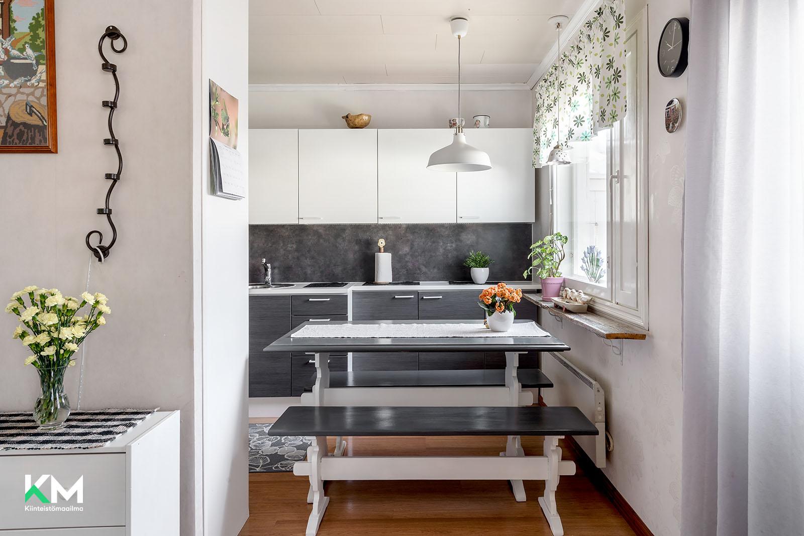 Mustikkatie 17, Jääli, Oulu