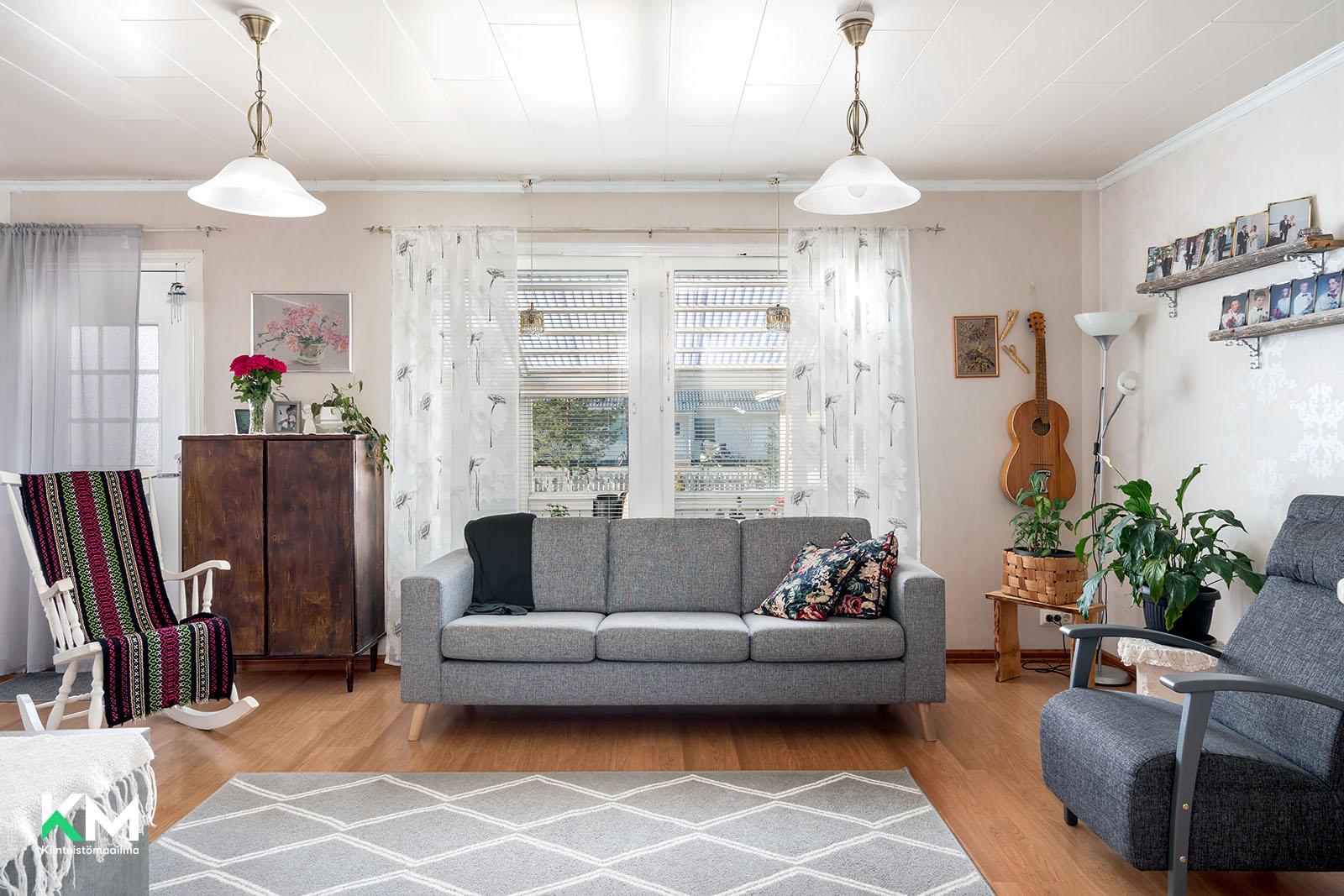 Mustikkatie 17, Jääli, Oulu