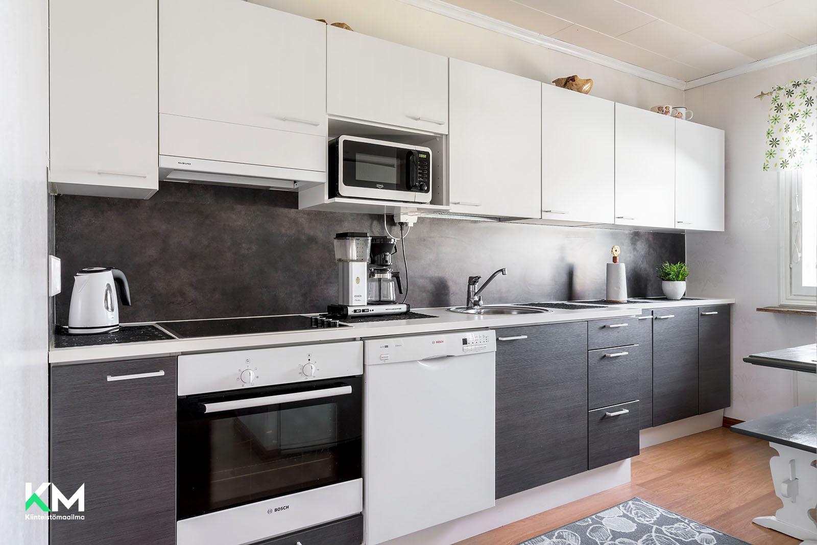 Mustikkatie 17, Jääli, Oulu