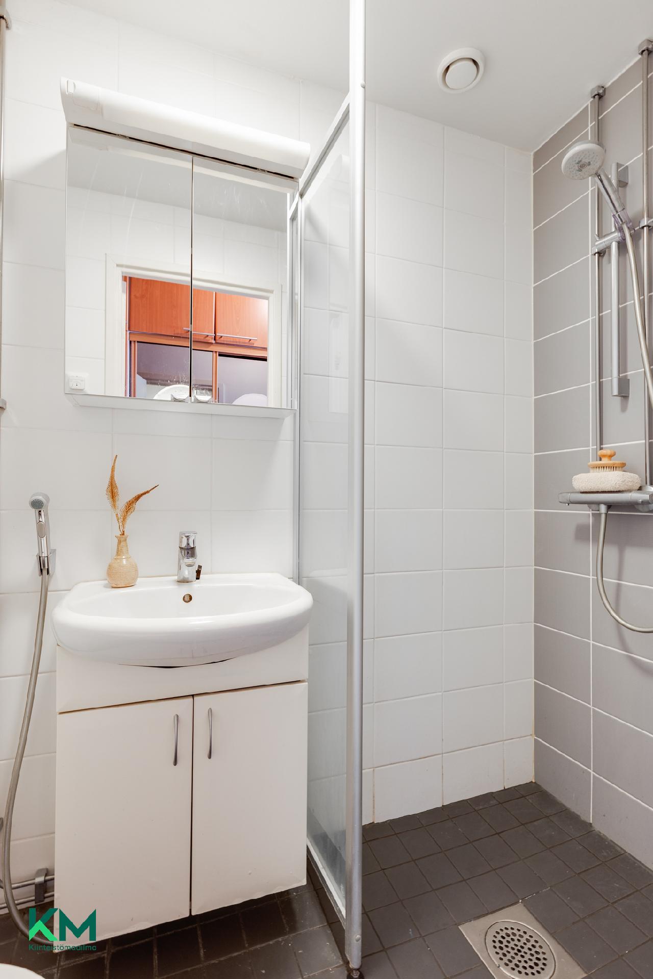 Merikoskenkatu 1, Tuira, Oulu