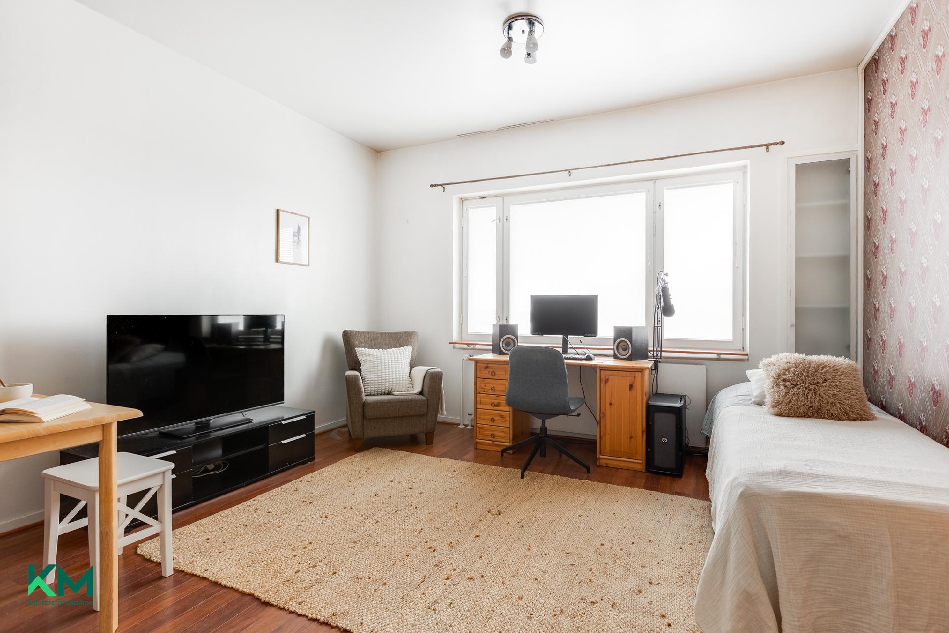 Merikoskenkatu 1, Tuira, Oulu