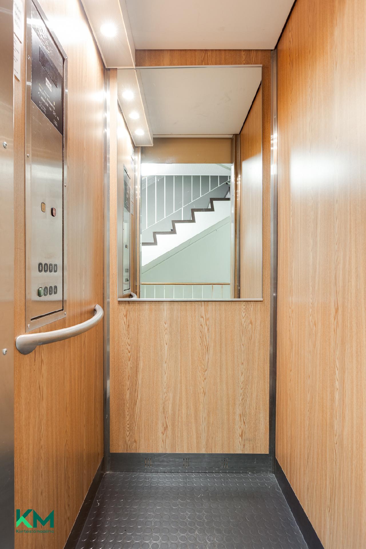 Merikoskenkatu 1, Tuira, Oulu