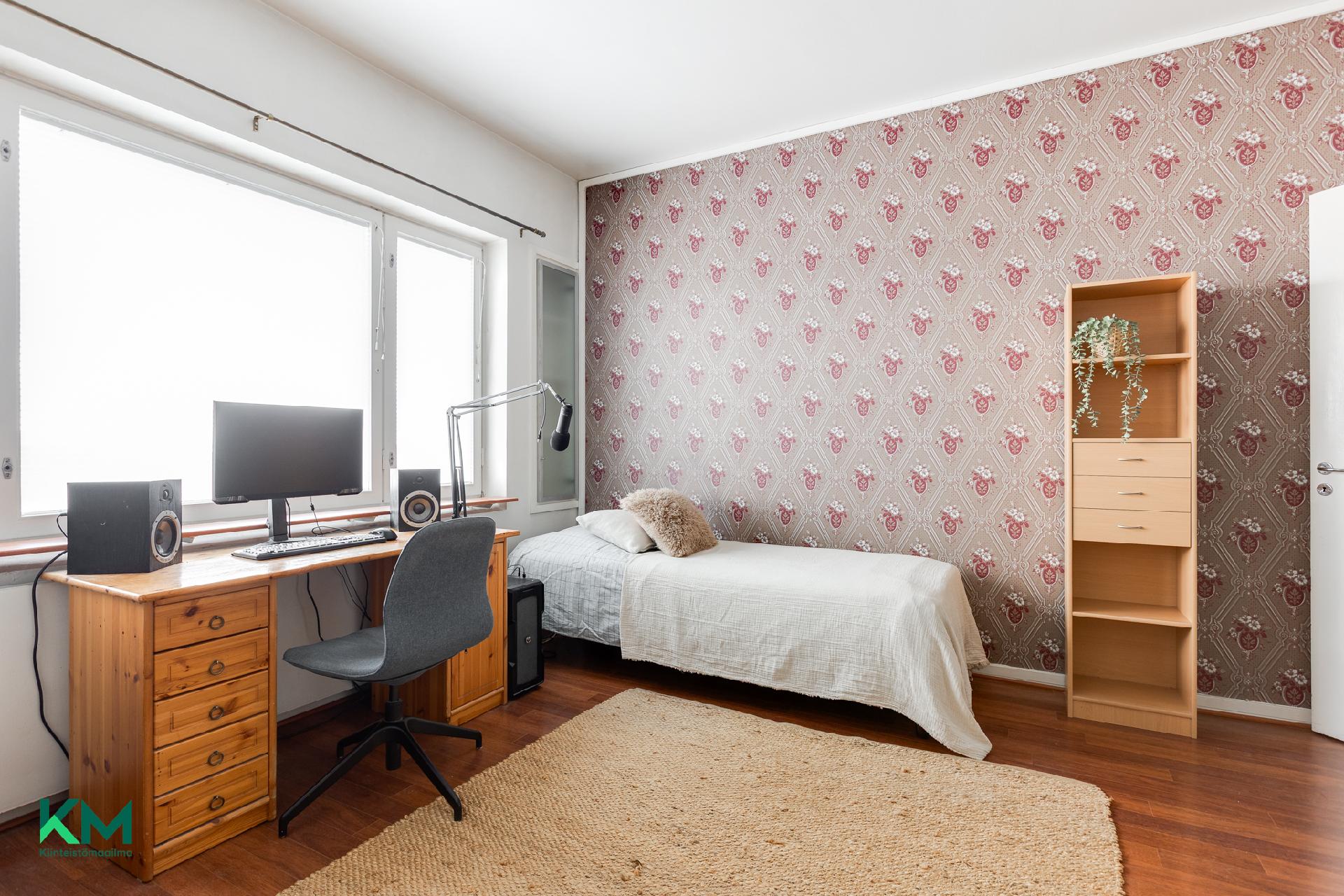 Merikoskenkatu 1, Tuira, Oulu