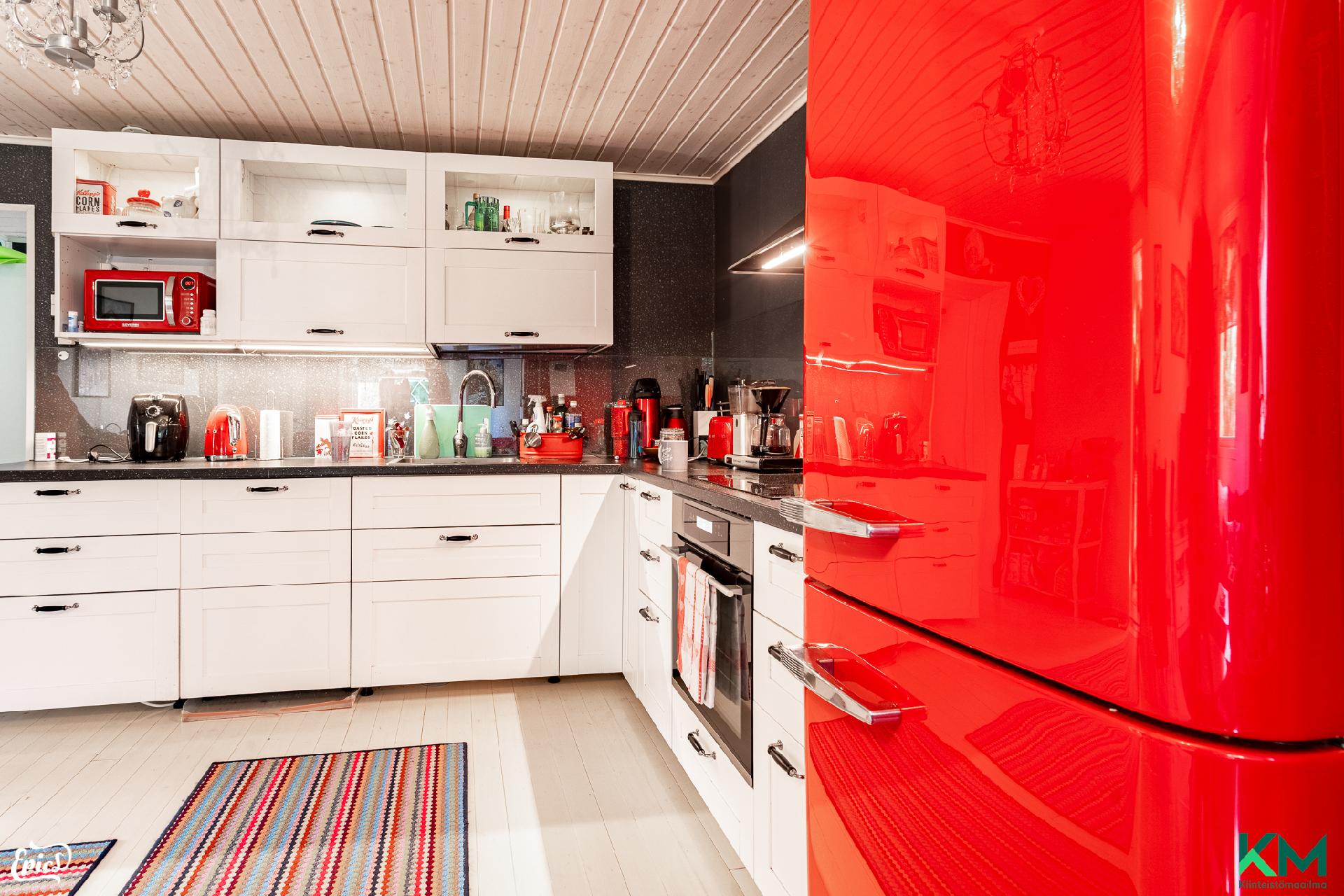 Sunttikulmantie 164, Mouhijärvi, Sastamala