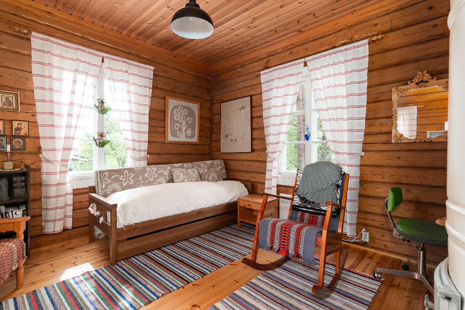 Kauppatie 68, Viitasaari