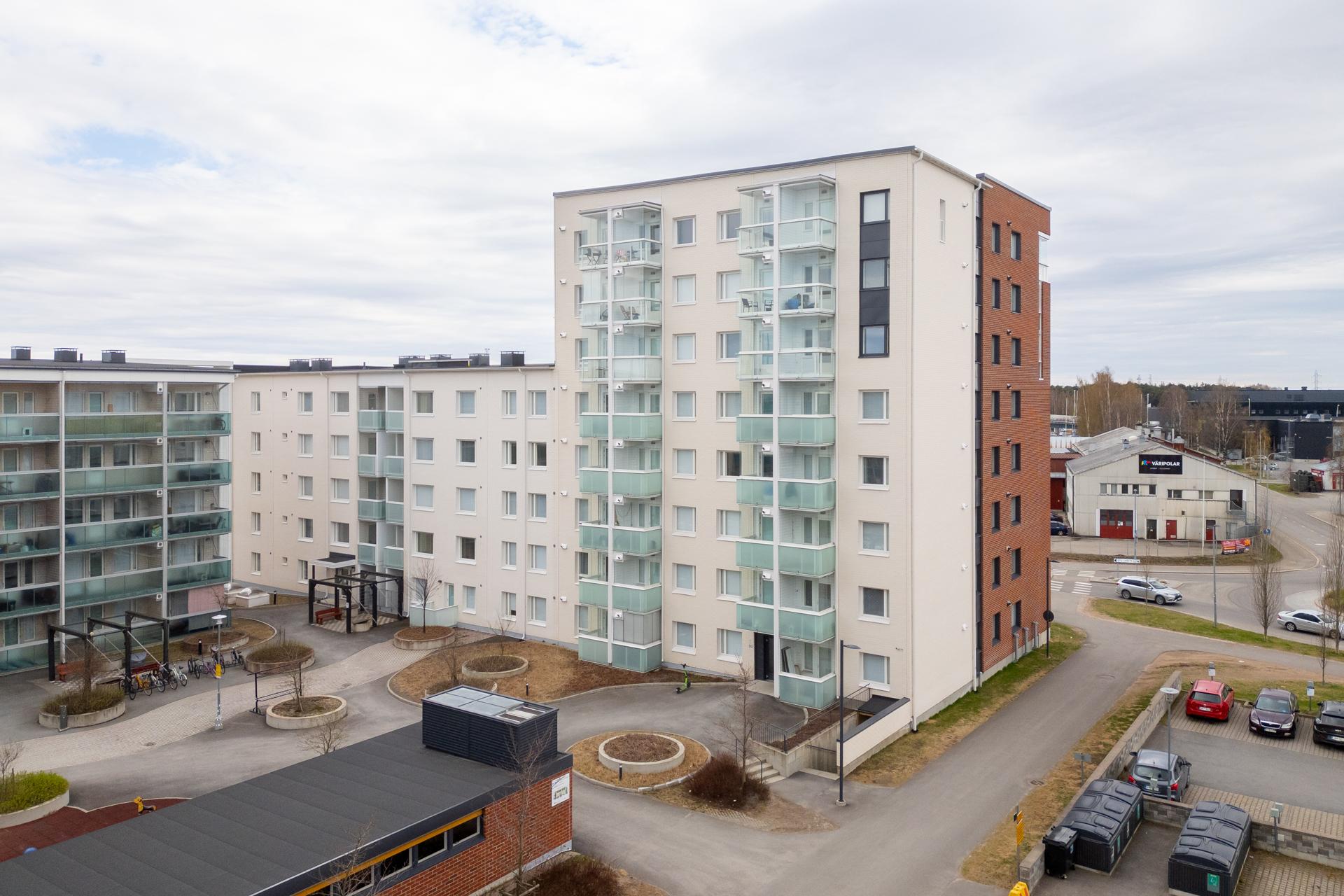 Rautatienkatu 80, Etu-Lyötty, Oulu