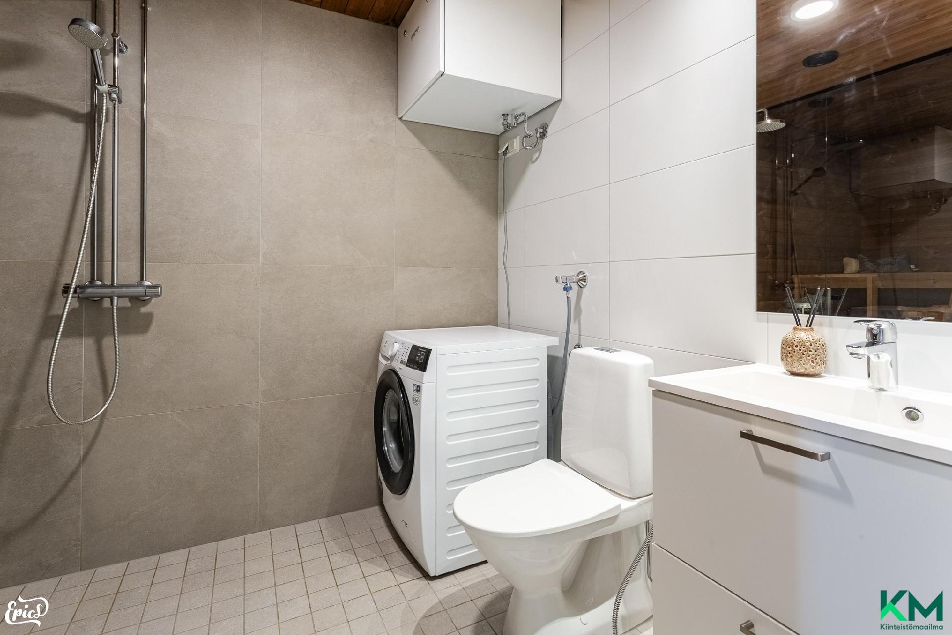 Mirttisentie 1, Haurala, Lempäälä