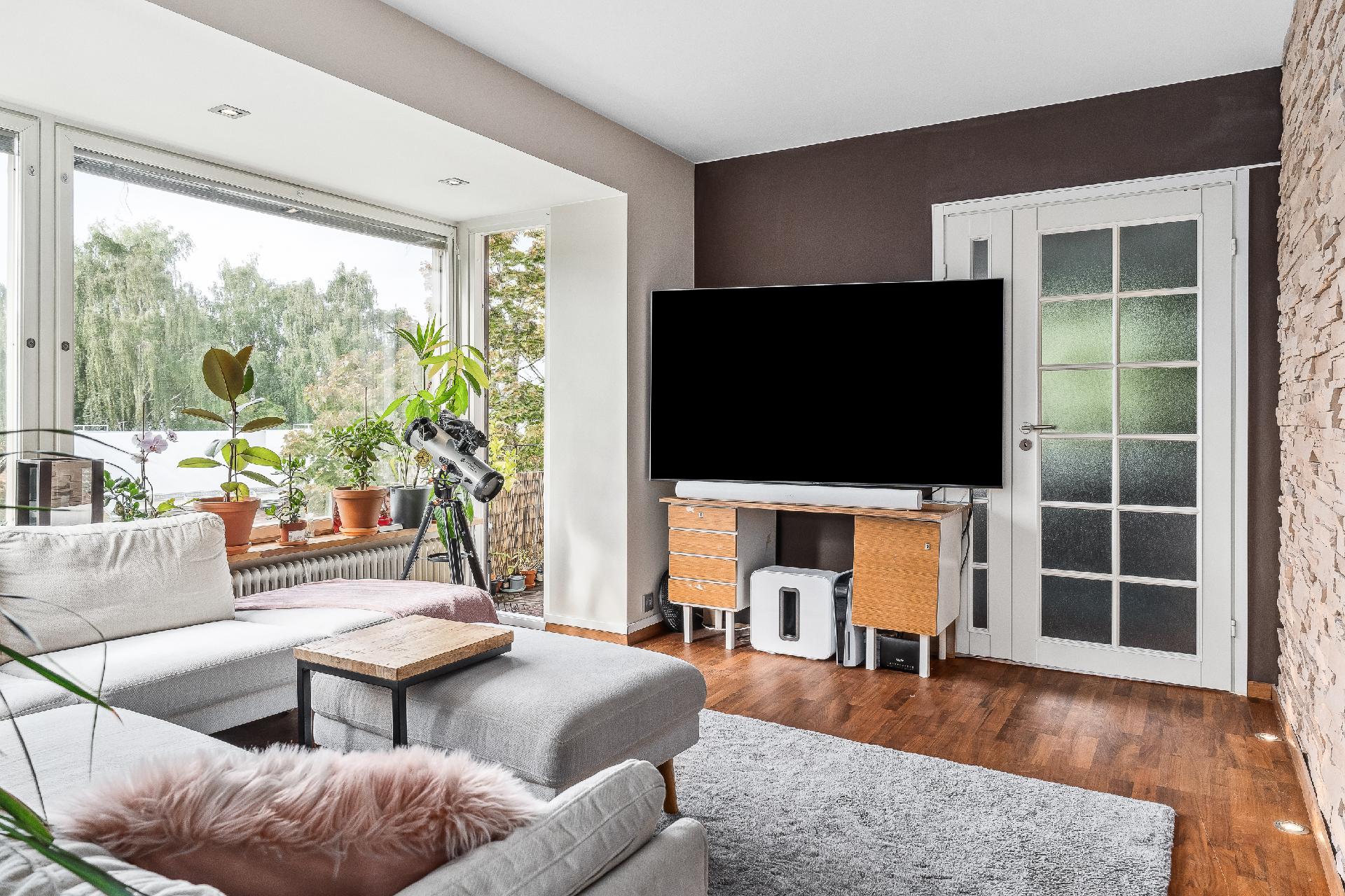 Artturi Kannistontie 3, Etelä-Haaga, Helsinki