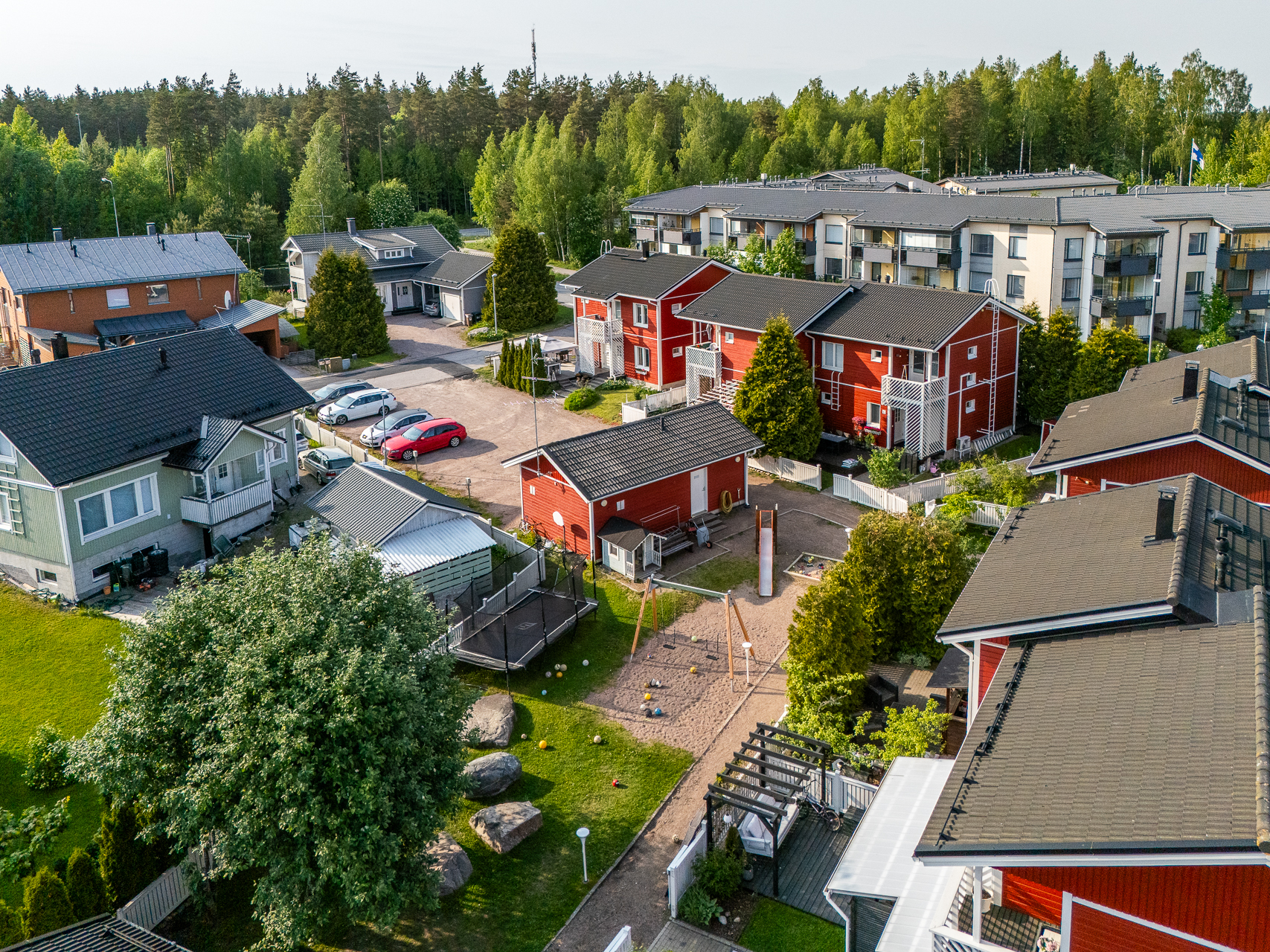Leikkipihaa