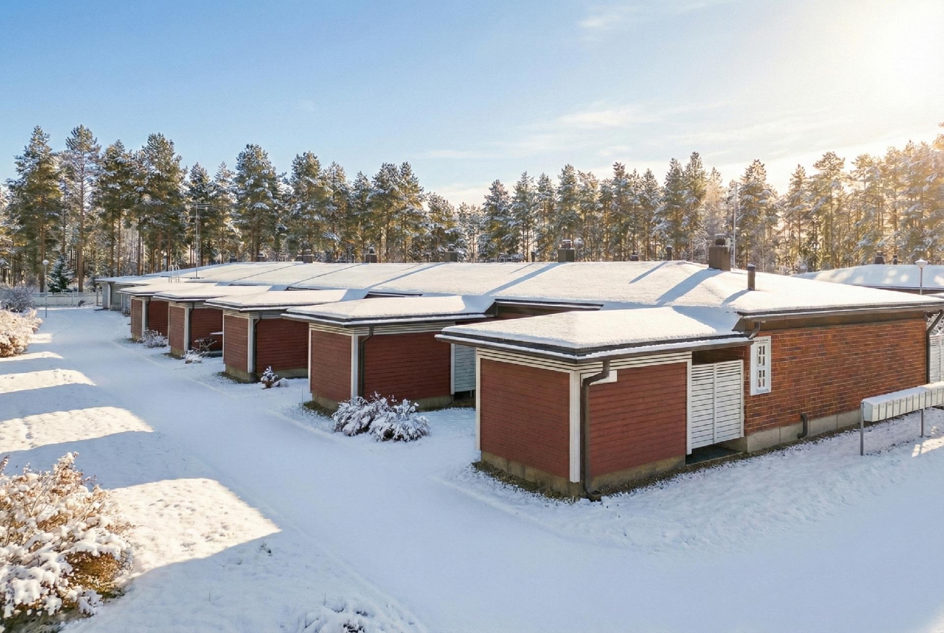 Lampikuja 4, Alaranta, Ii