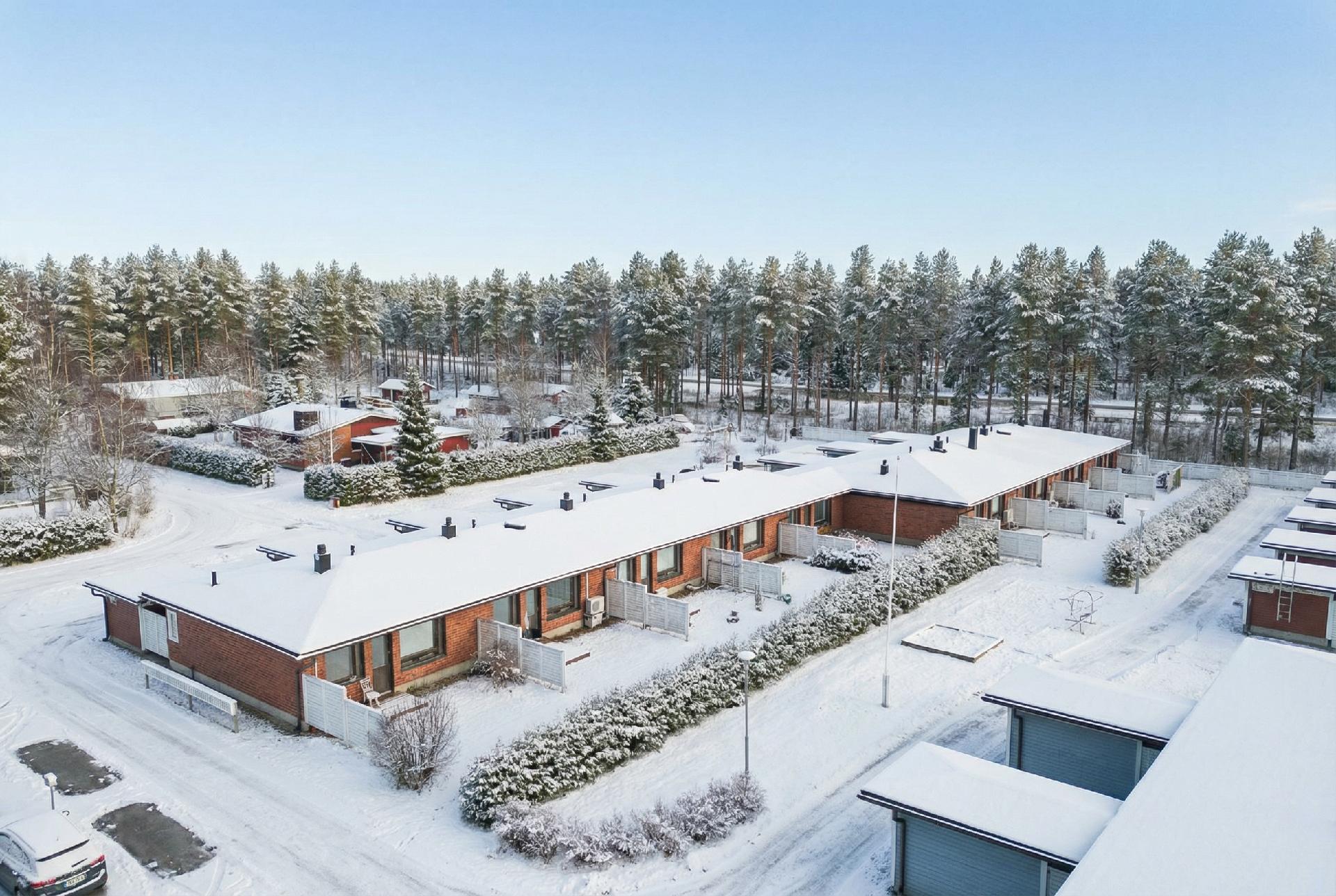 Lampikuja 4, Alaranta, Ii