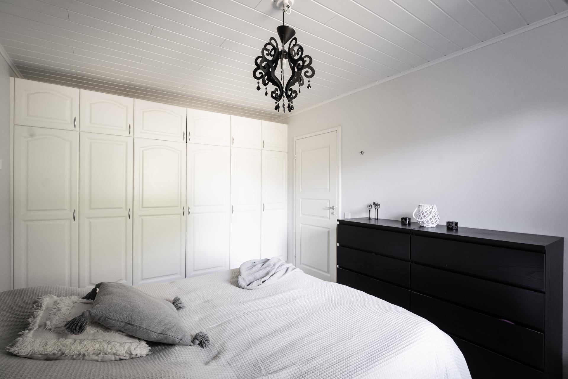 Lampikuja 4, Alaranta, Ii