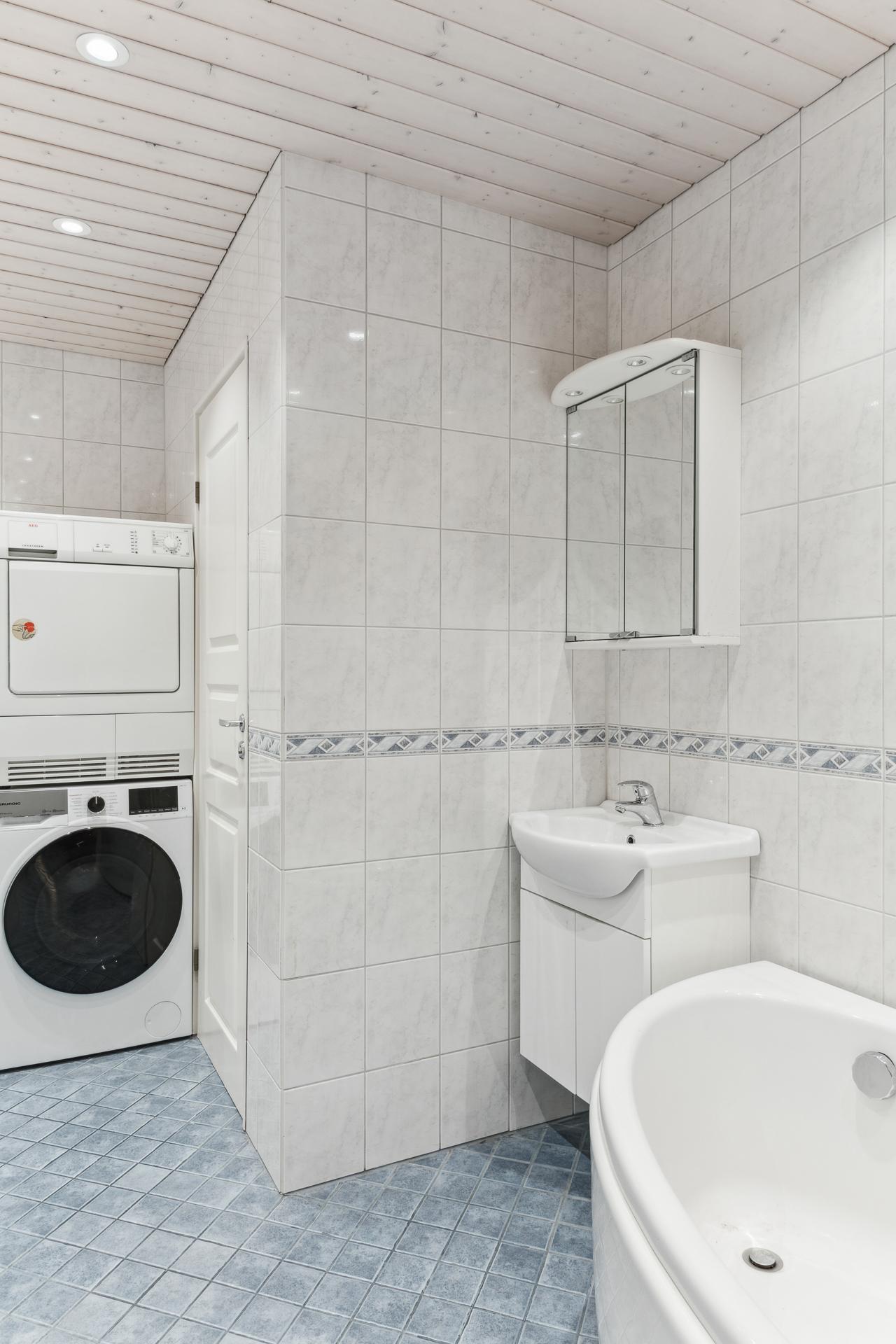 Vehkaniityntie 8, Mankkaa, Espoo