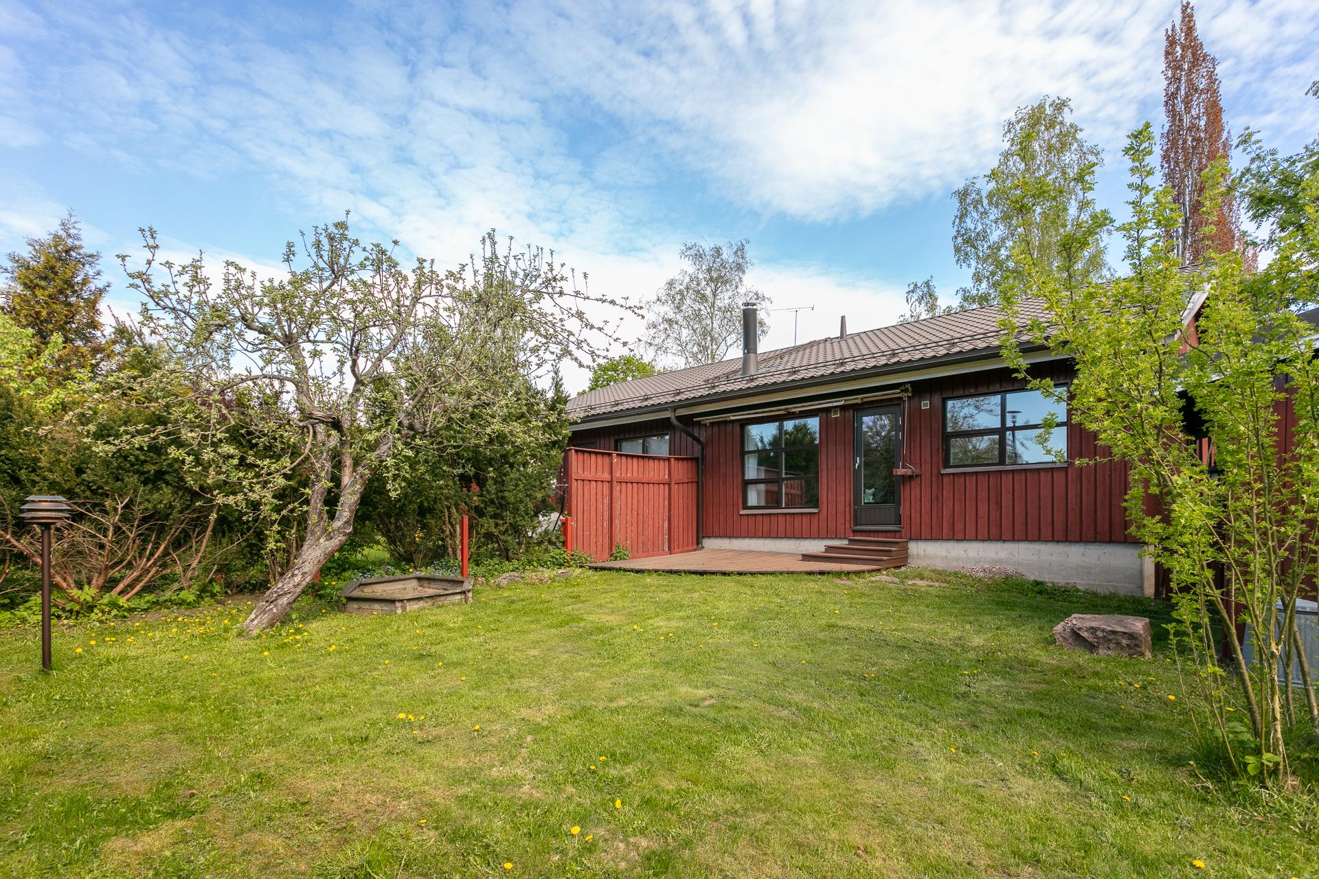 Vehkaniityntie 8, Mankkaa, Espoo