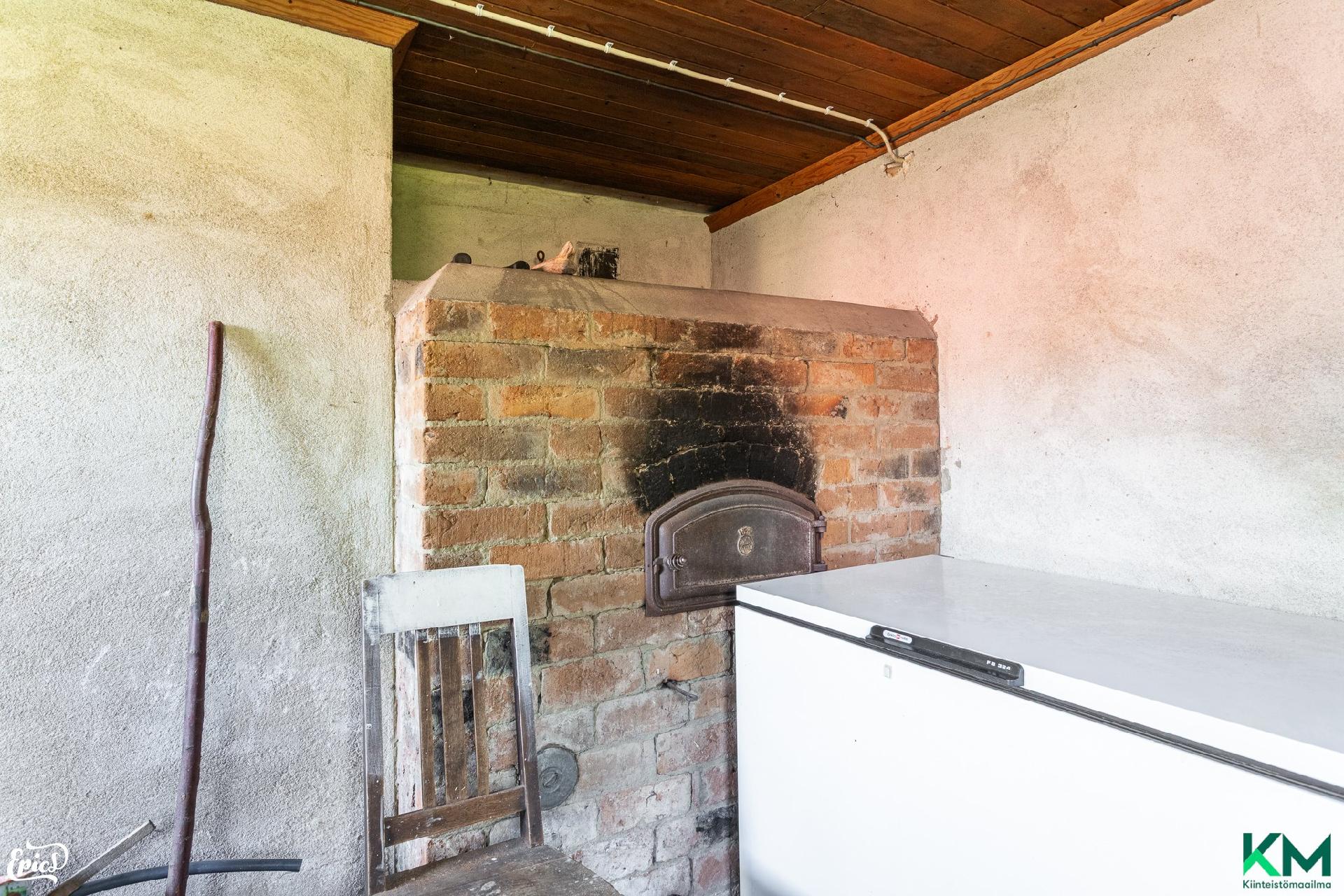 Talo 2 kellaritiloja