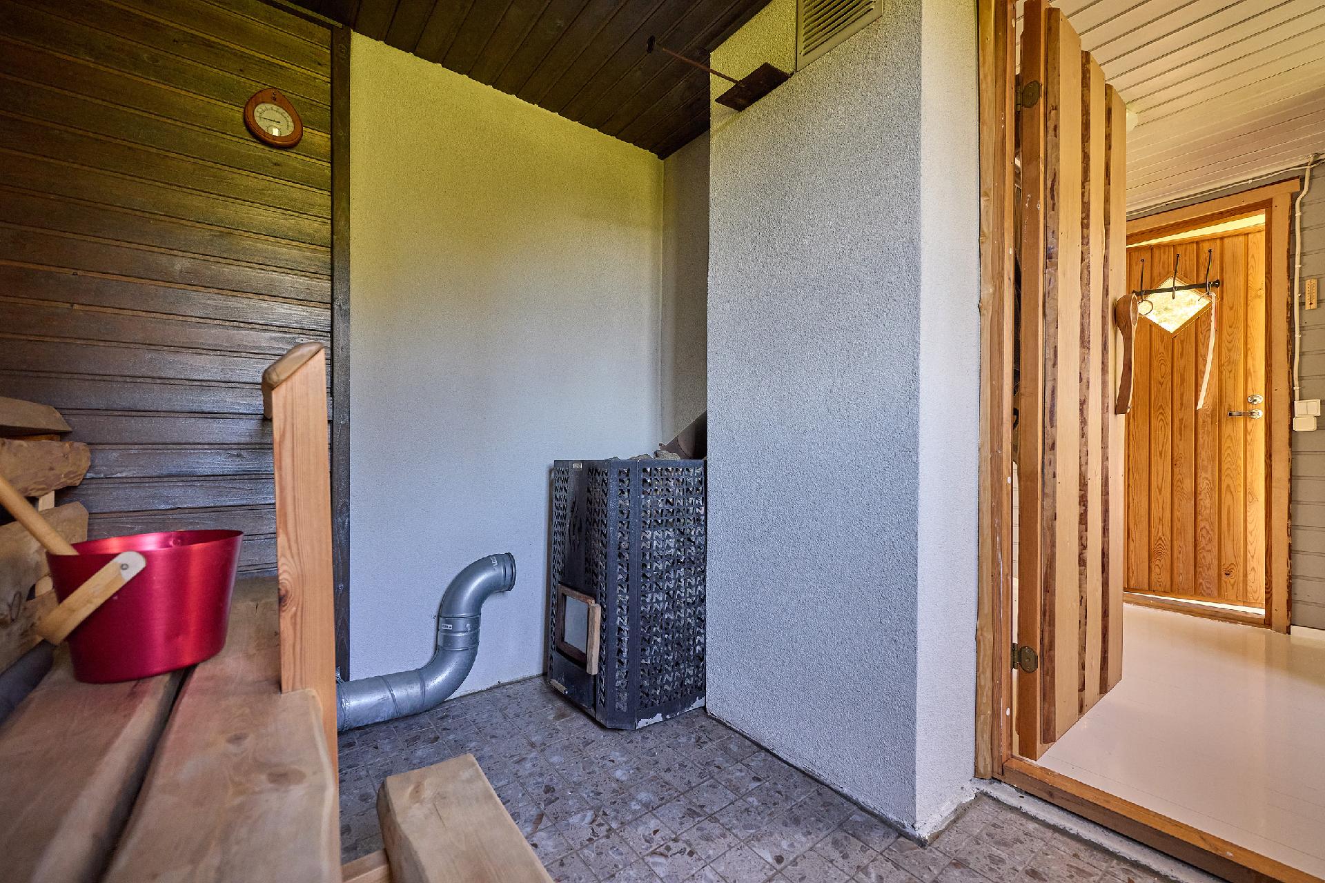 Mottimestarintie 33, Mynterlä, Lohja