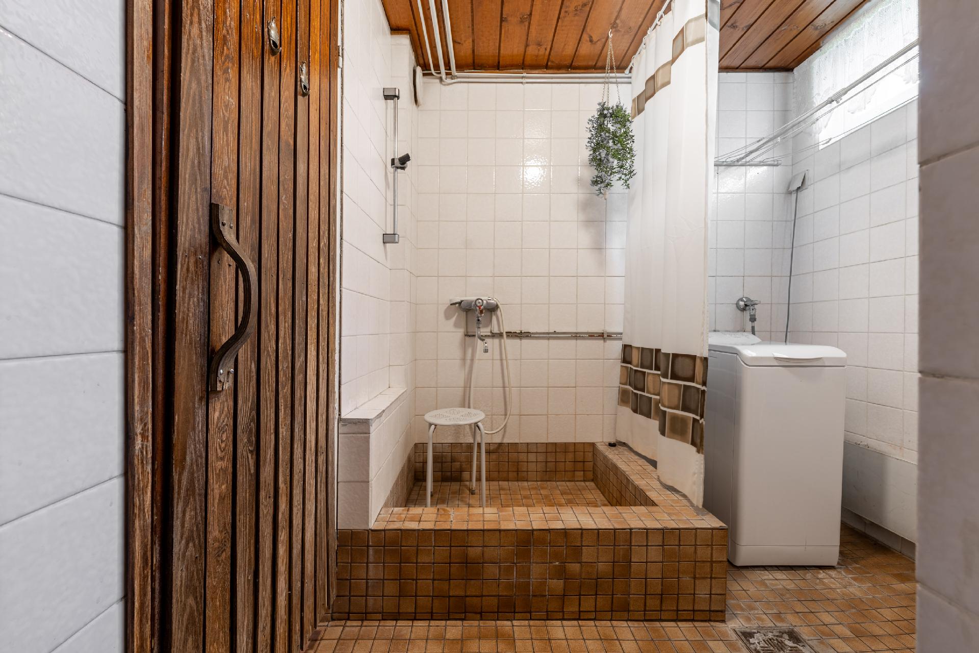 Hirvenpolku 15, Vuorela, Siilinjärvi