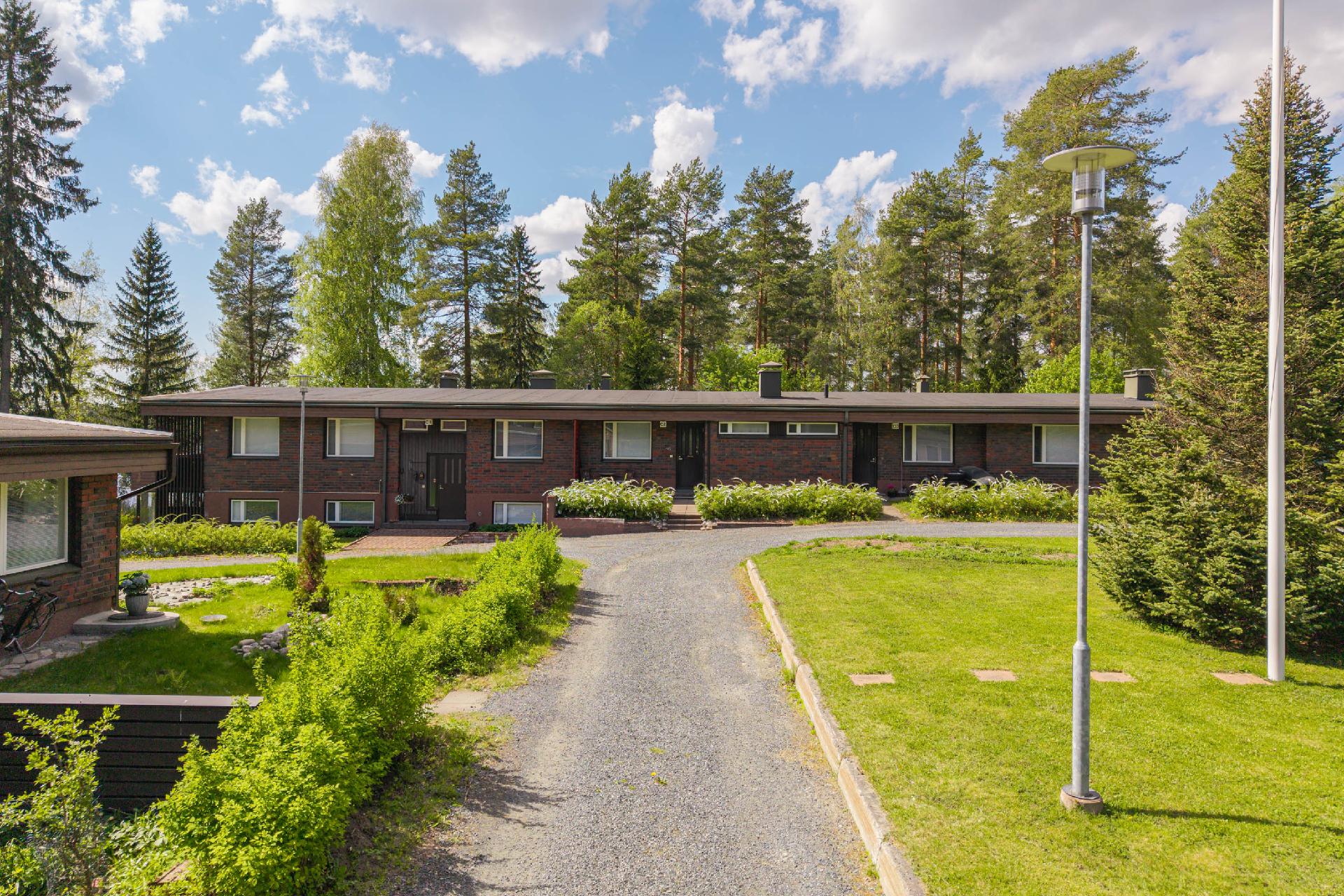 Hirvenpolku 15, Vuorela, Siilinjärvi