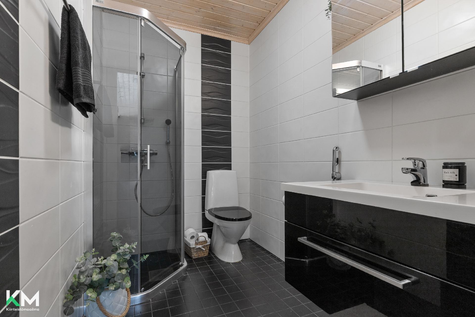 Lintumäentie 126, Kalliola, Hollola