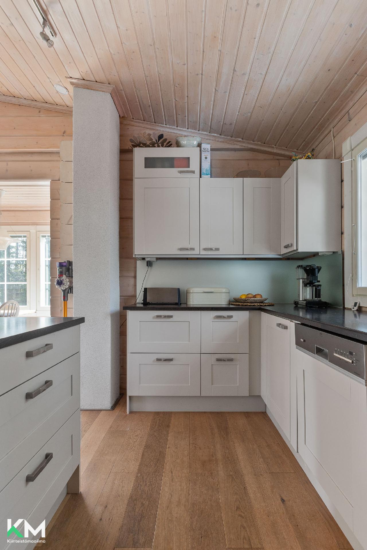 Lintumäentie 126, Kalliola, Hollola